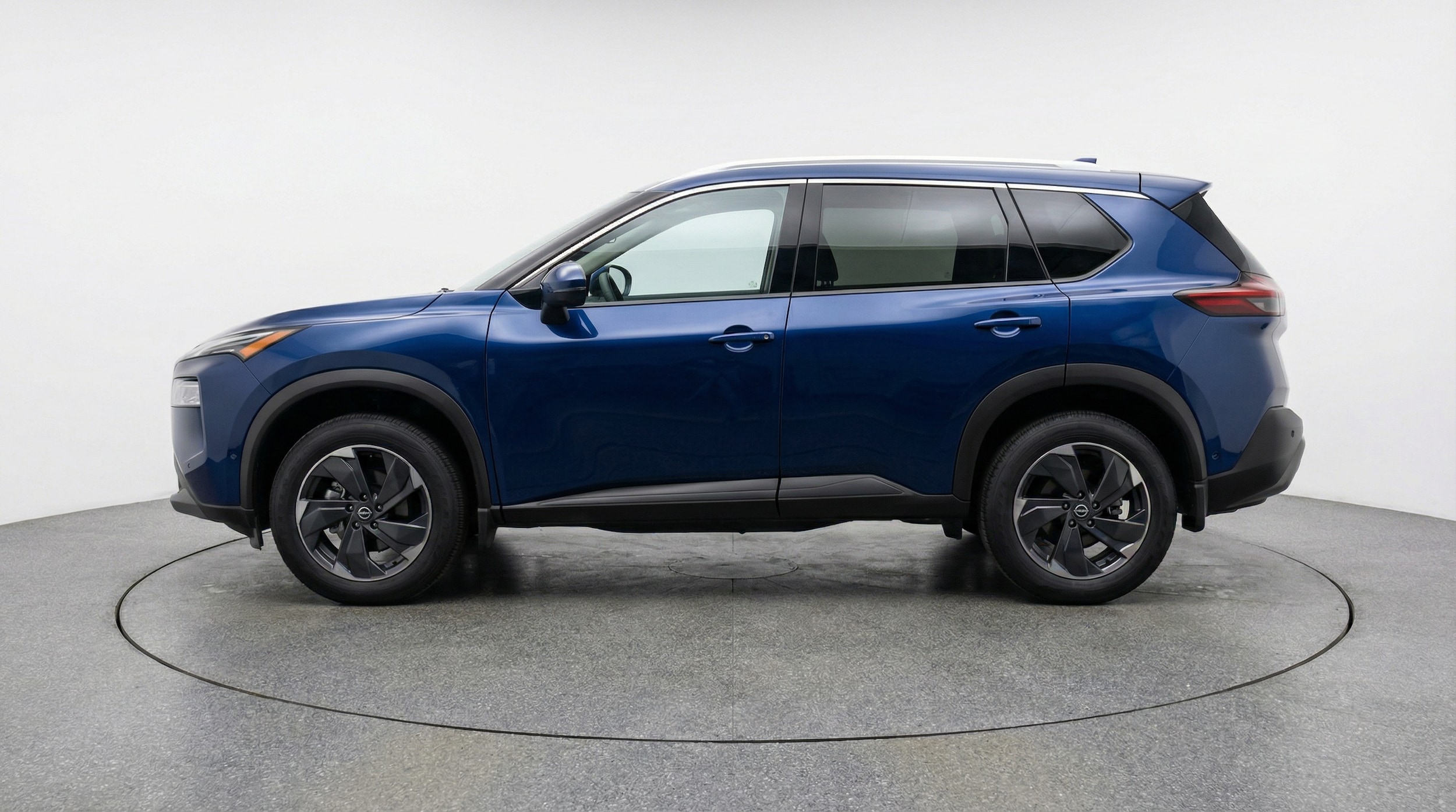 Thumbnail: 2025 Nissan Rogue - 4