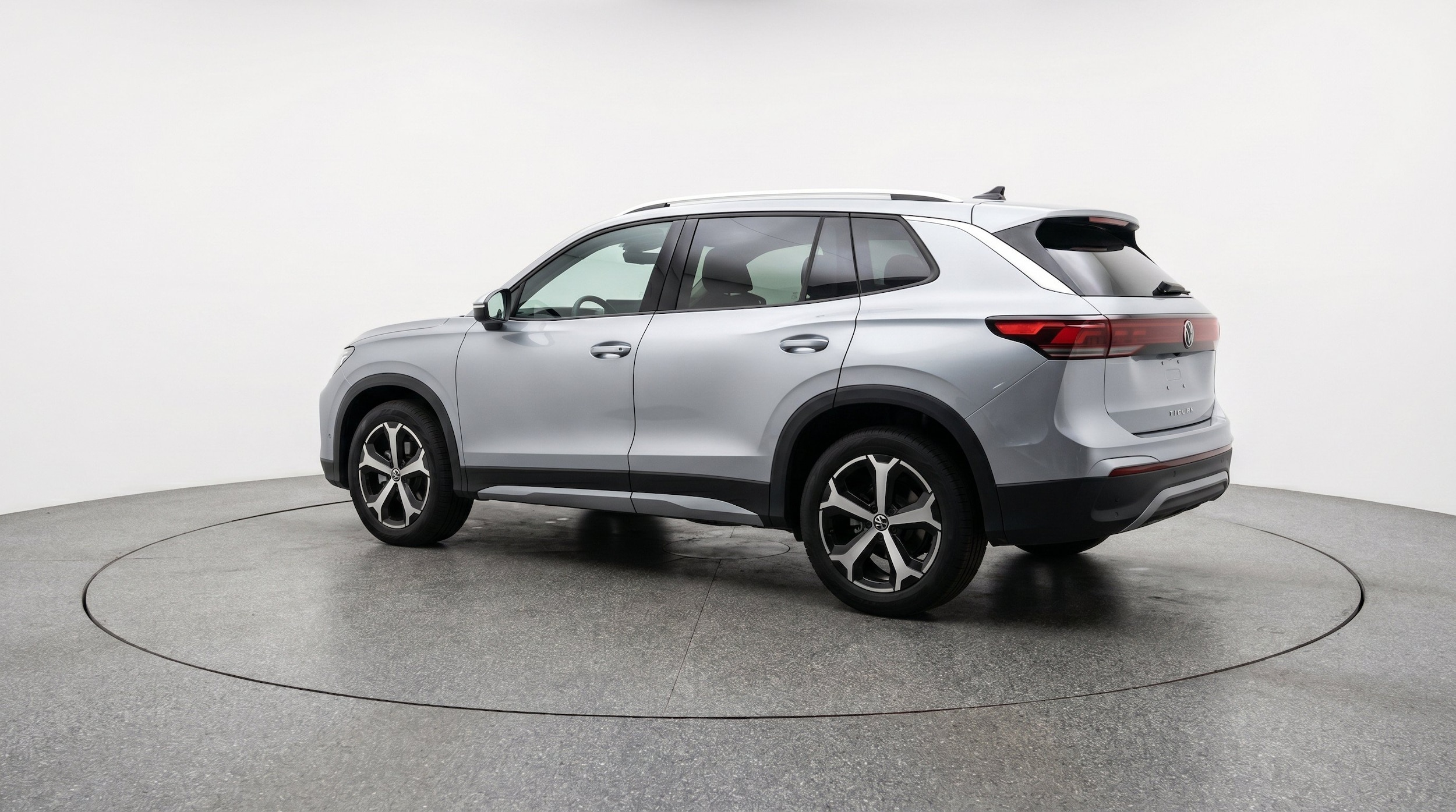 Thumbnail: 2026 Volkswagen Tiguan - 6
