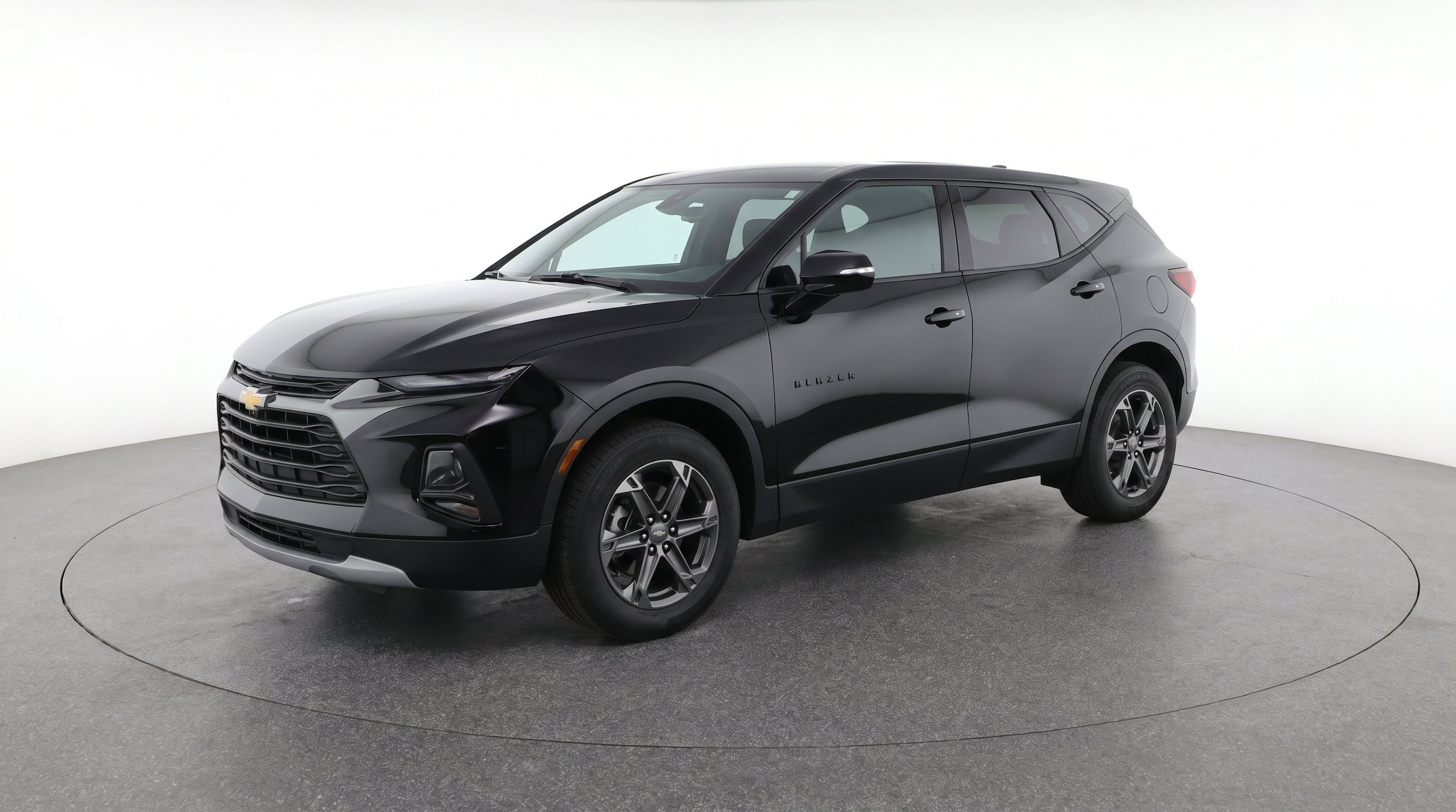 Thumbnail: 2026 Chevrolet Blazer - 3