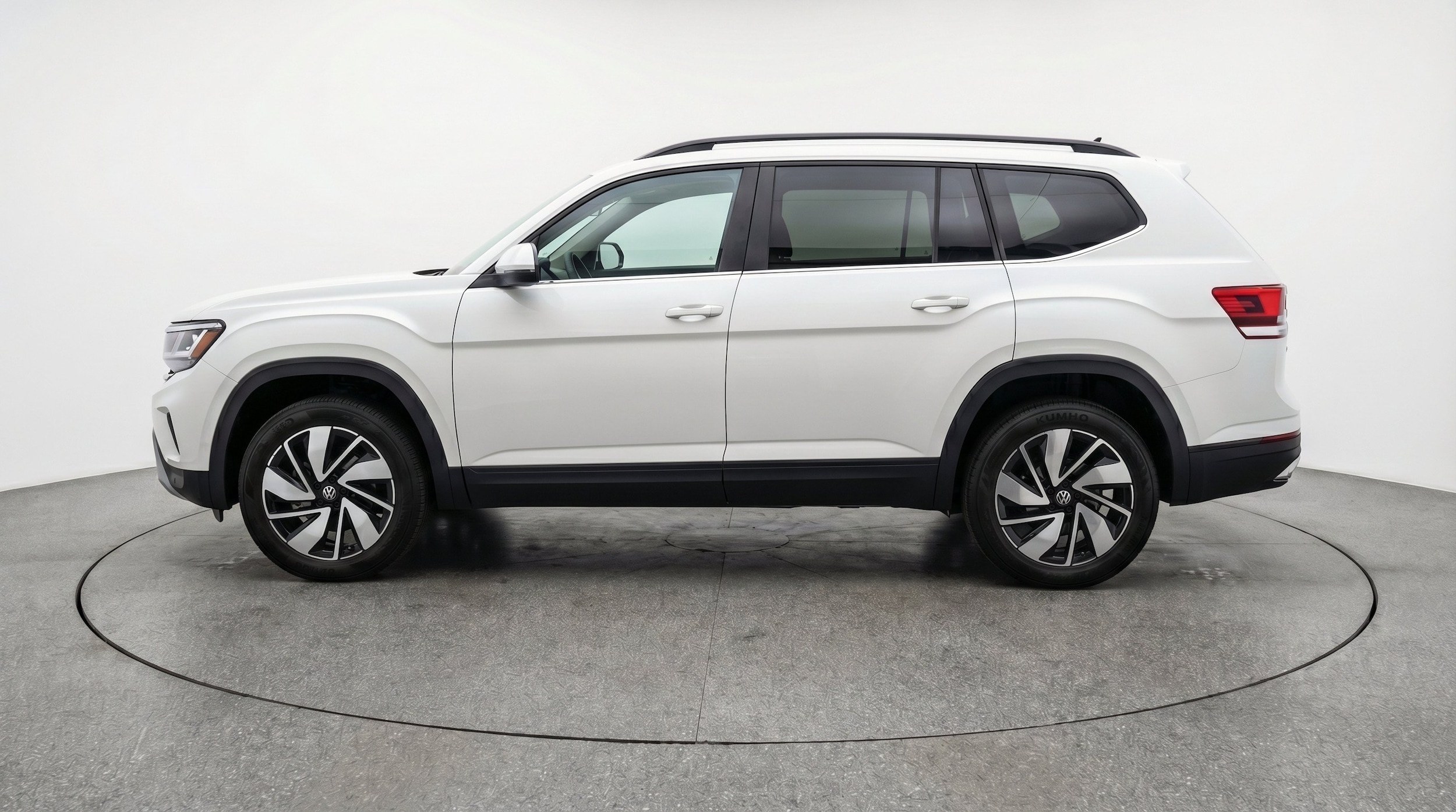 Thumbnail: 2026 Volkswagen Atlas - 5