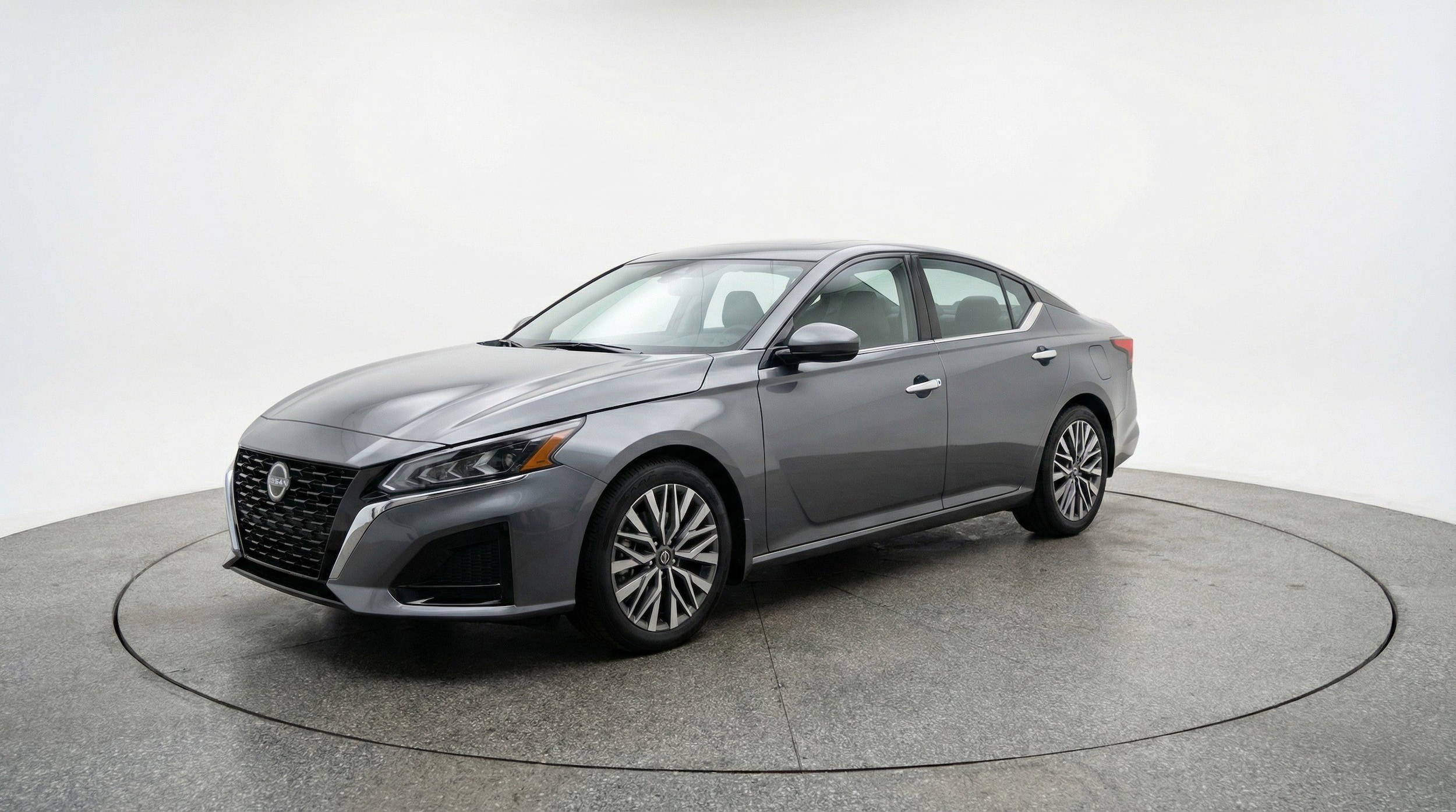 Thumbnail: 2025 Nissan Altima - 3