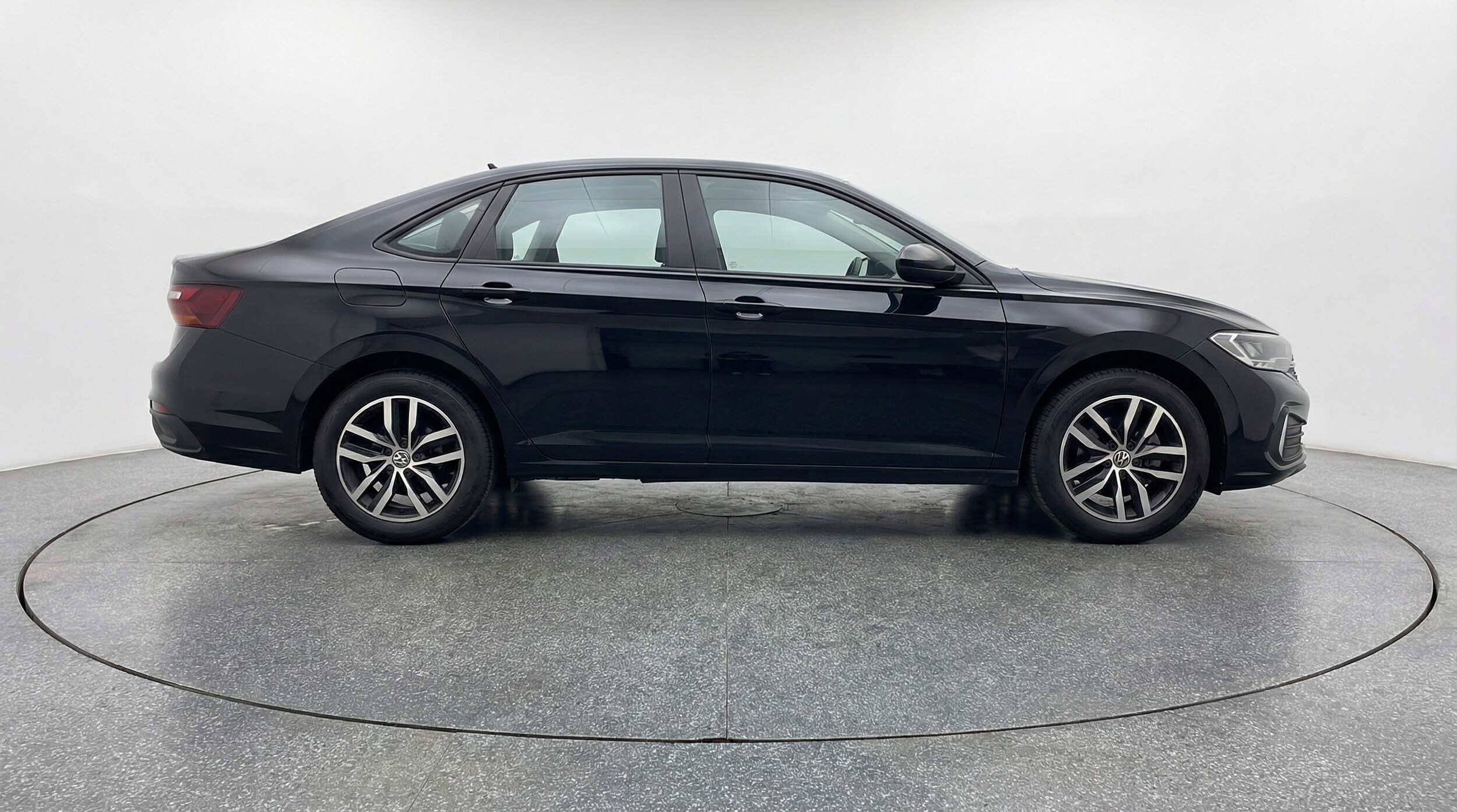 Thumbnail: 2025 Volkswagen Jetta - 8