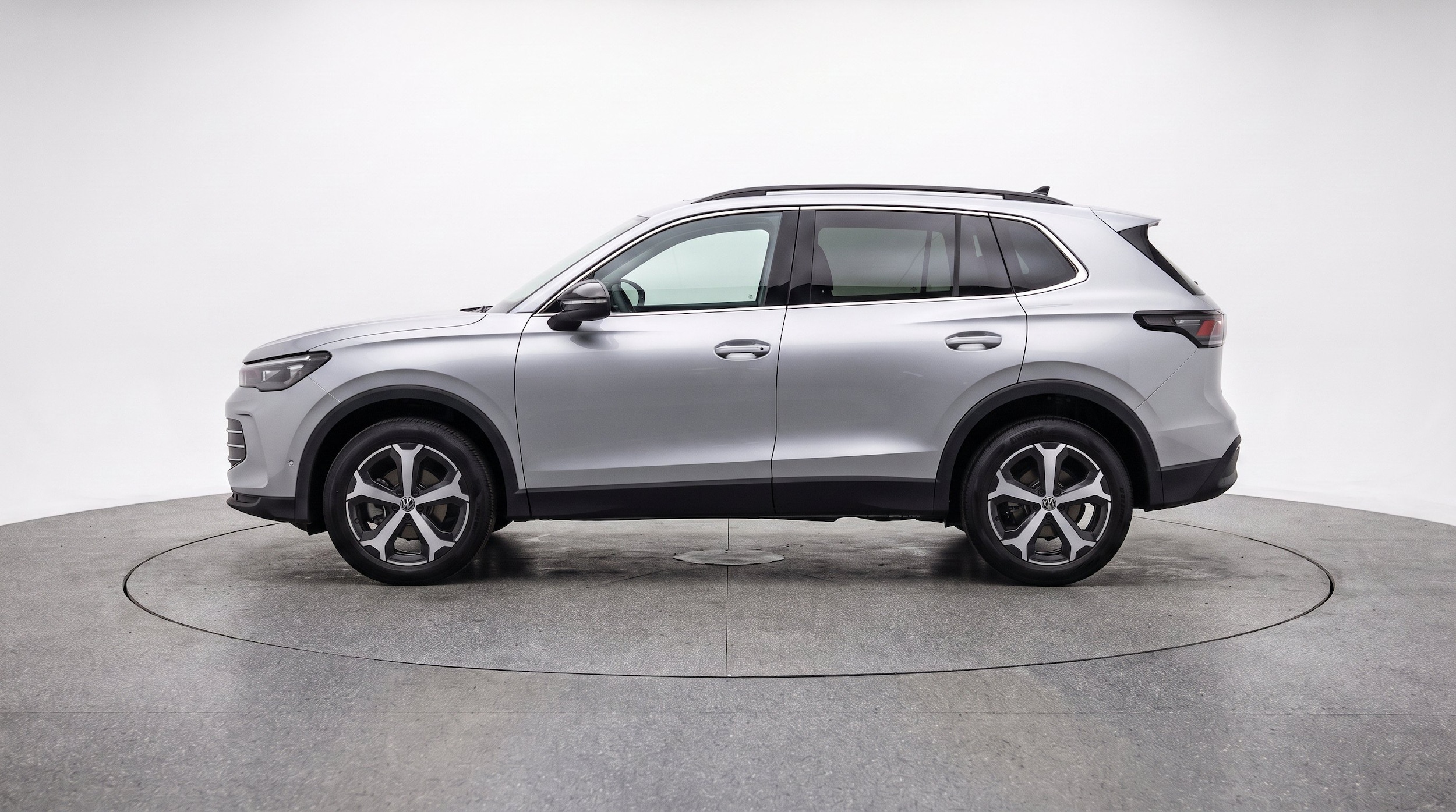 Thumbnail: 2026 Volkswagen Tiguan - 5