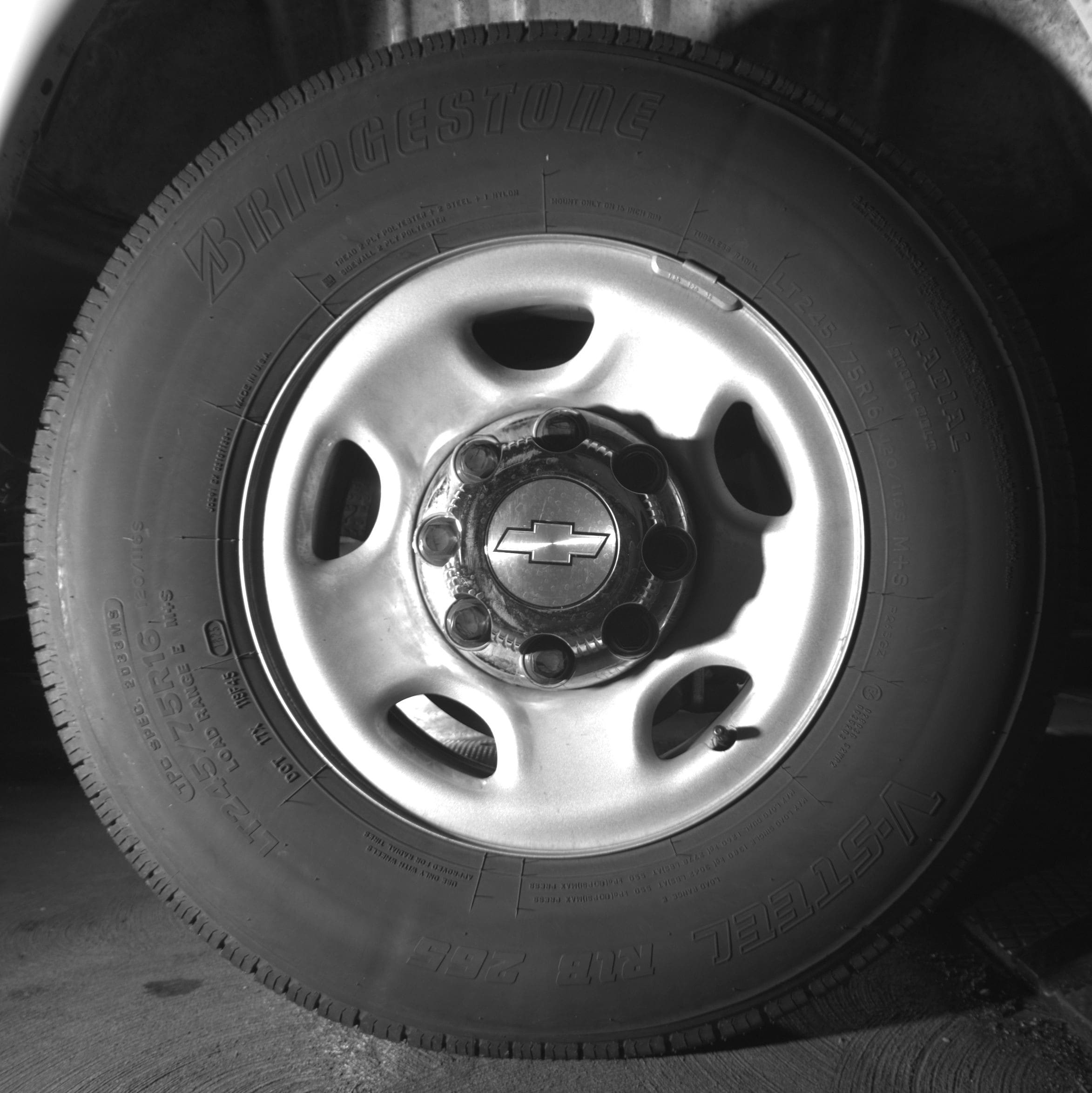 Thumbnail: 2025 Chevrolet Express - 12