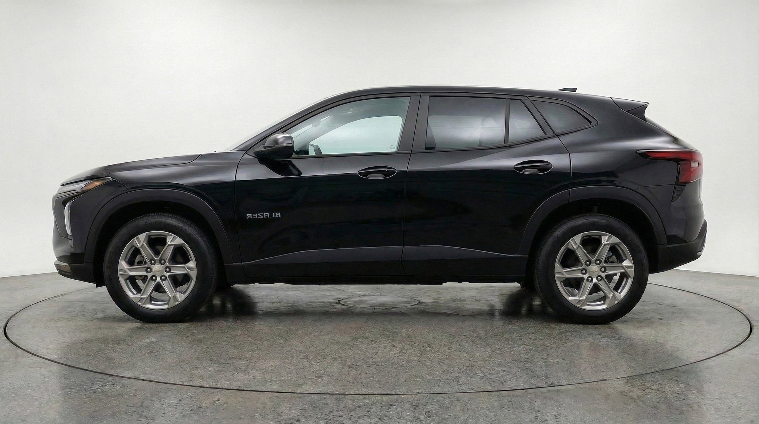 Thumbnail: 2025 Chevrolet Blazer - 5