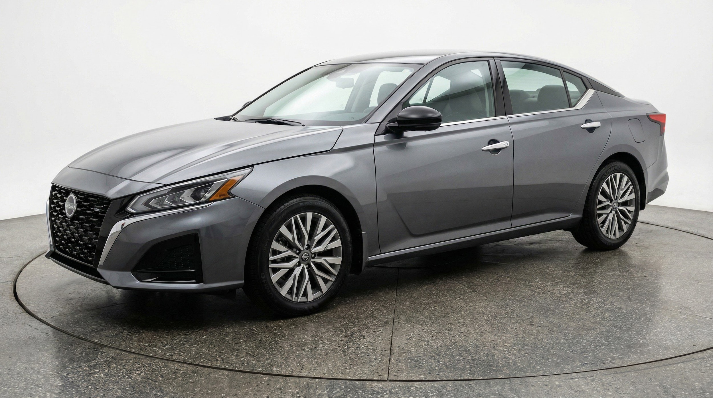 Thumbnail: 2025 Nissan Altima - 3