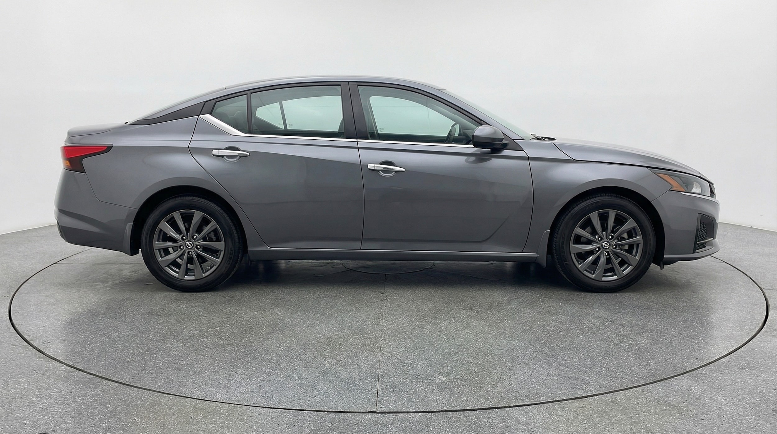 Thumbnail: 2025 Nissan Altima - 8