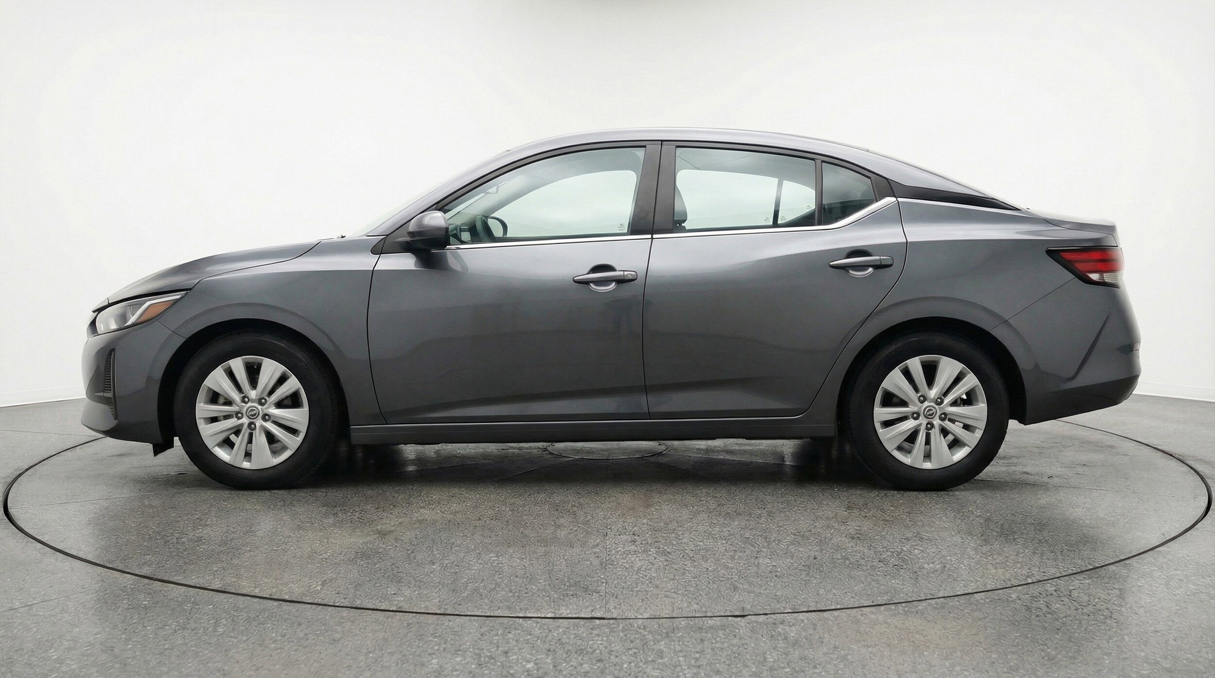 Thumbnail: 2025 Nissan Sentra - 5