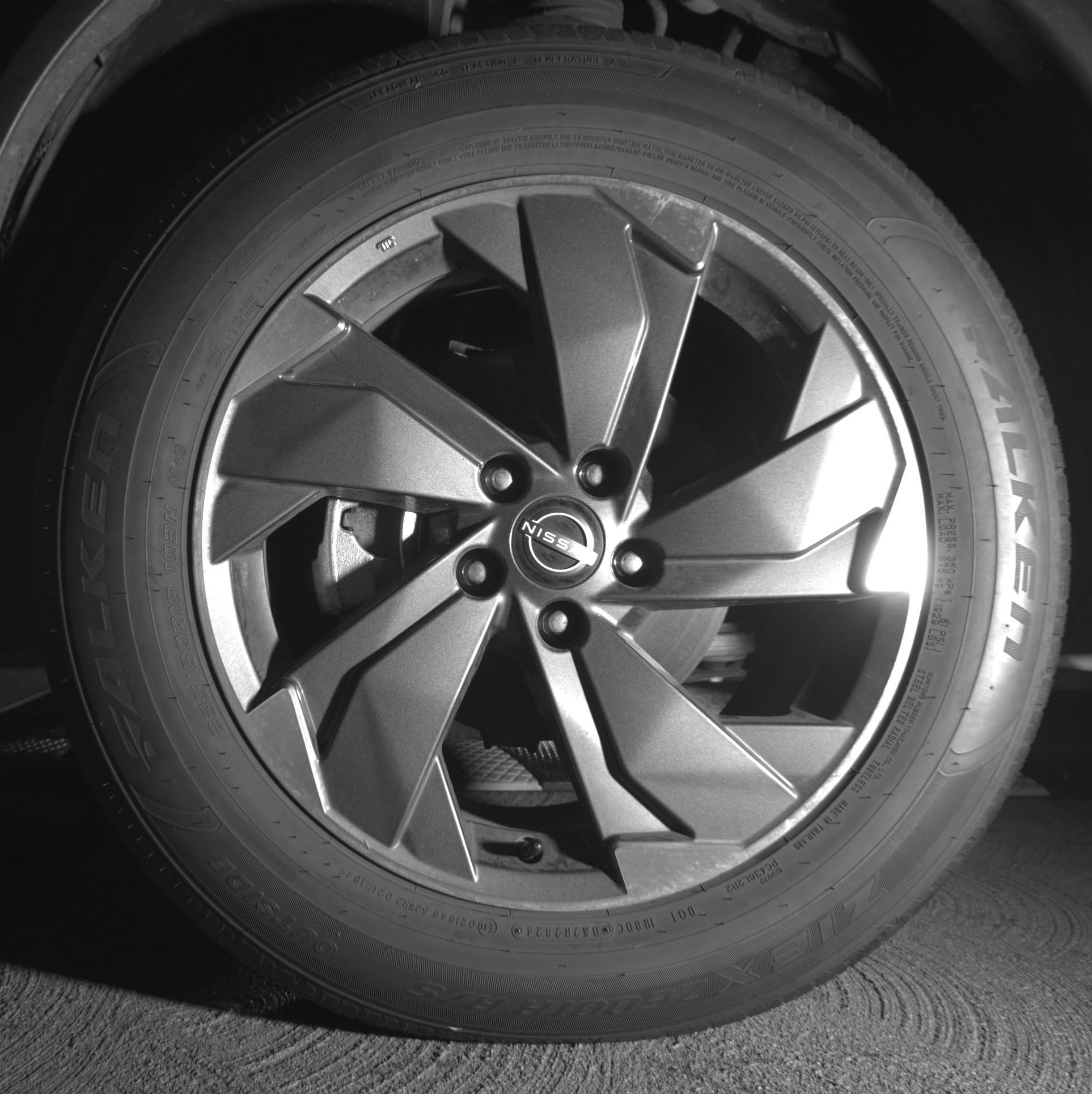 Thumbnail: 2025 Nissan Rogue - 12