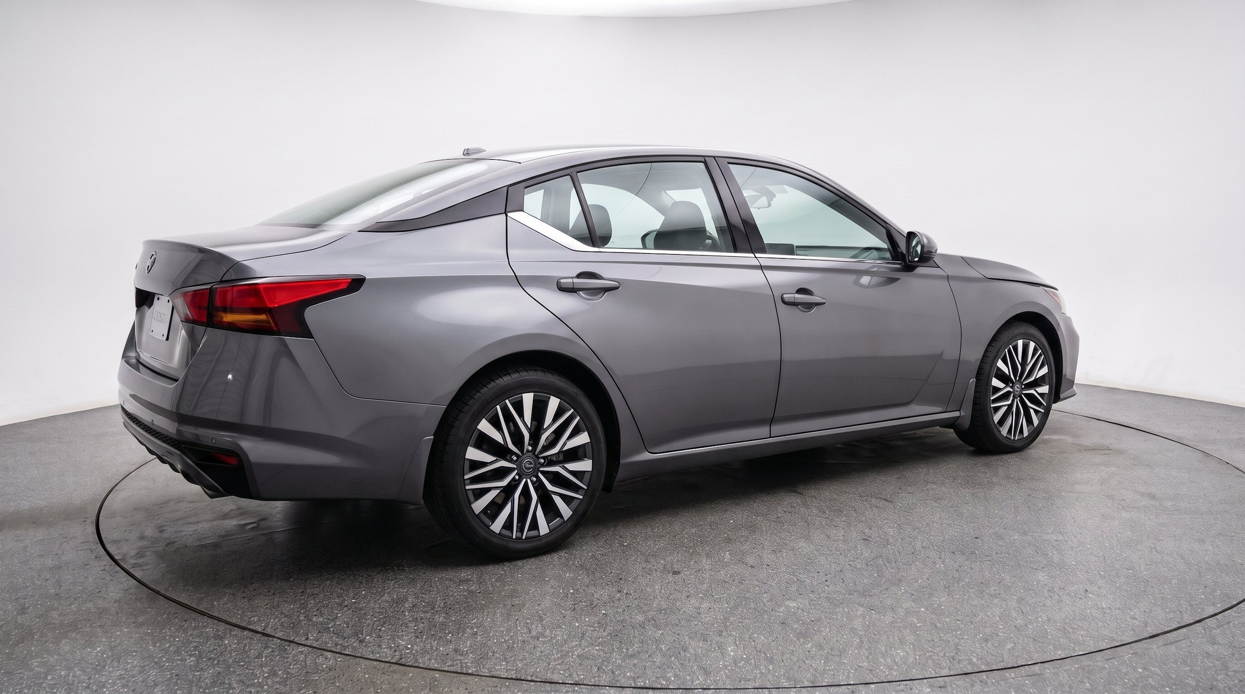 Thumbnail: 2025 Nissan Altima - 9
