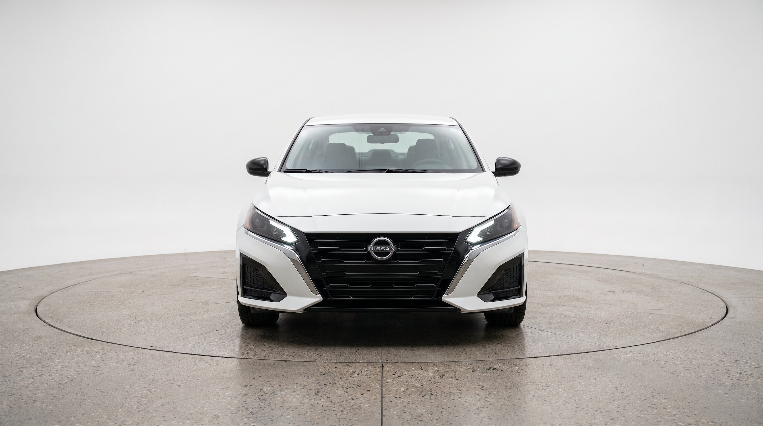 Thumbnail: 2025 Nissan Altima - 2