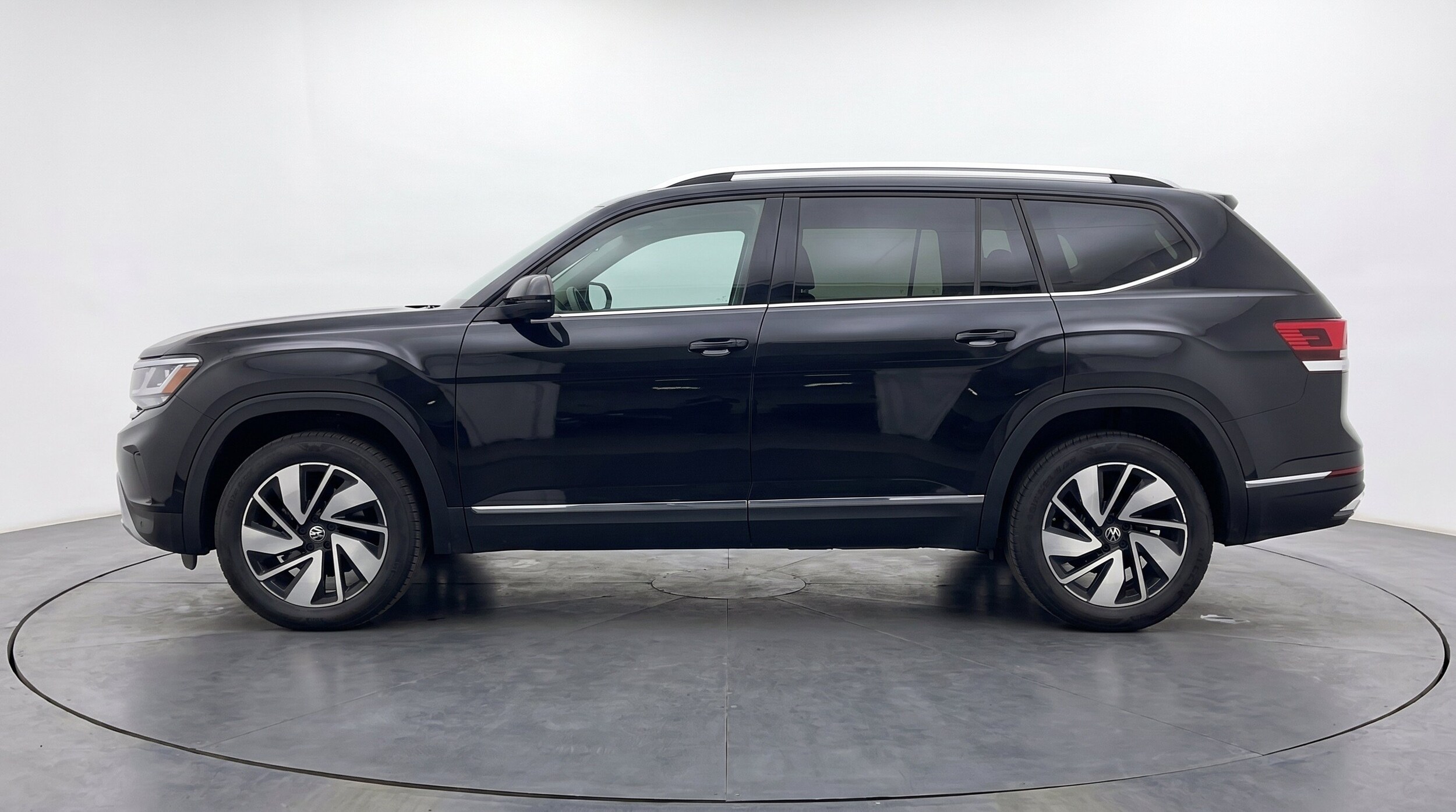 Thumbnail: 2026 Volkswagen Atlas - 5