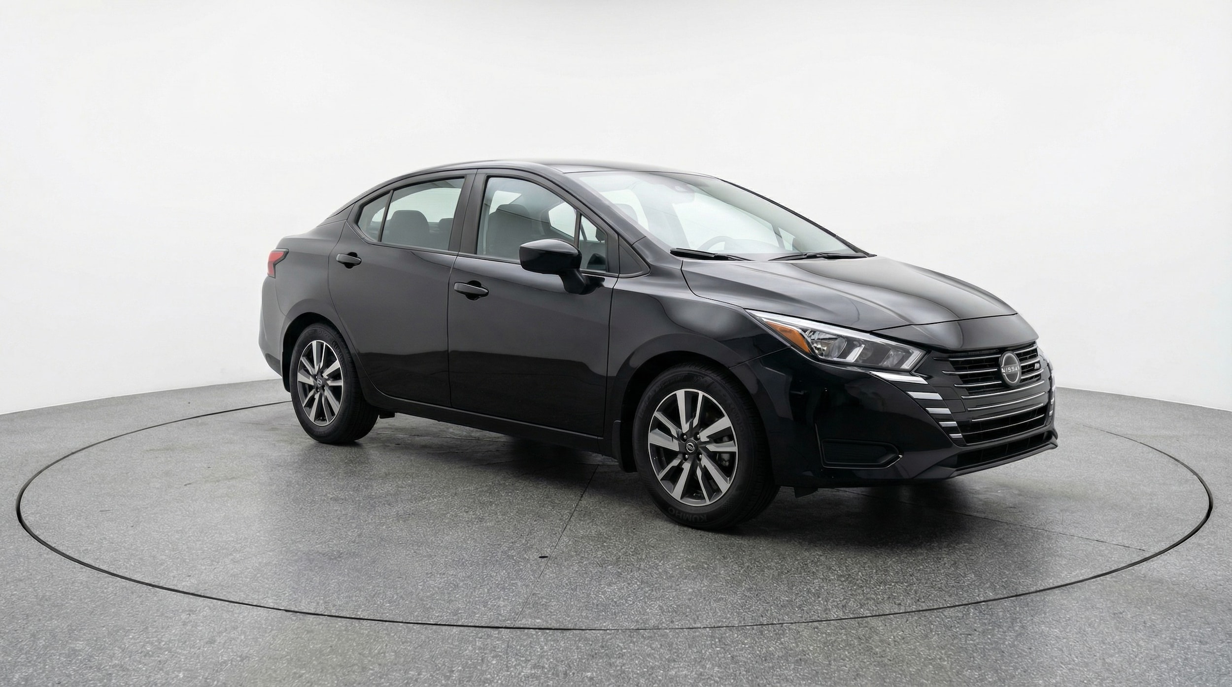 2025 Nissan Versa Sedan SV