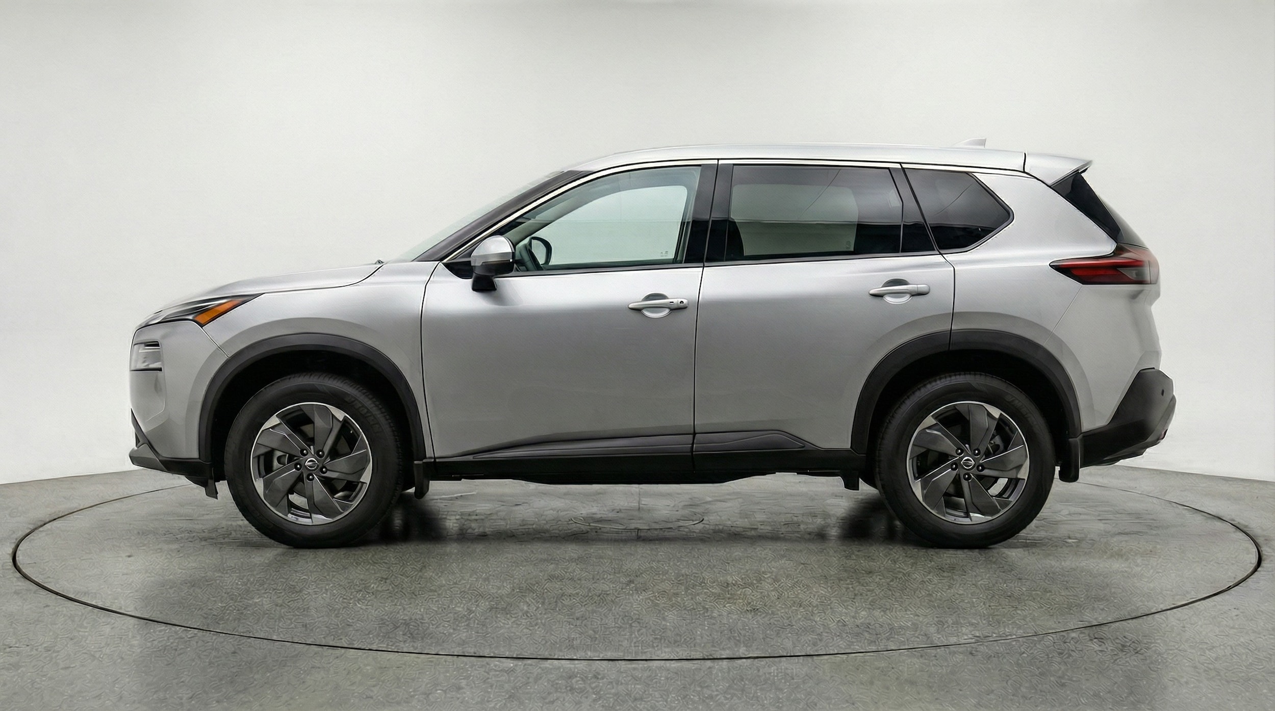 Thumbnail: 2025 Nissan Rogue - 4