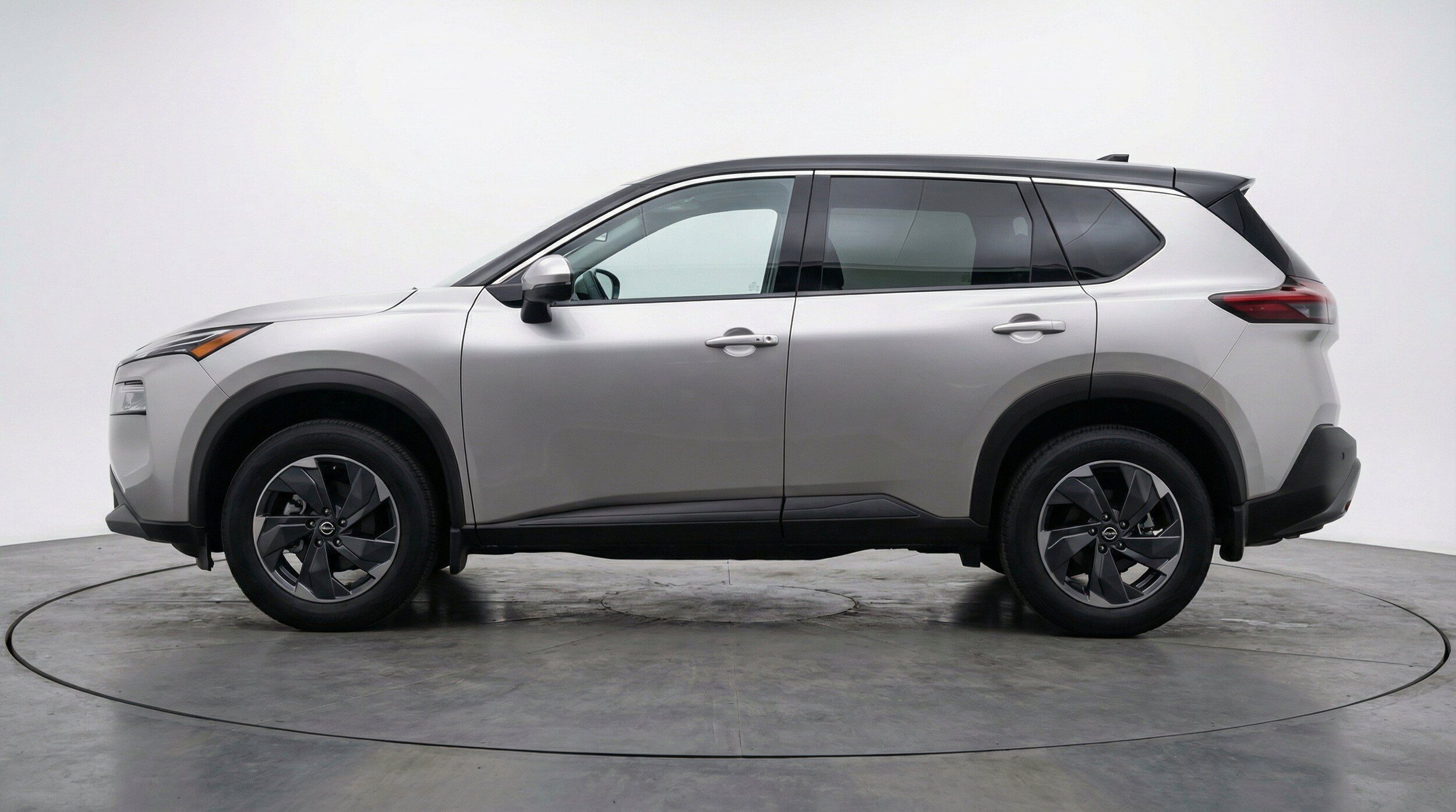 Thumbnail: 2025 Nissan Rogue - 5