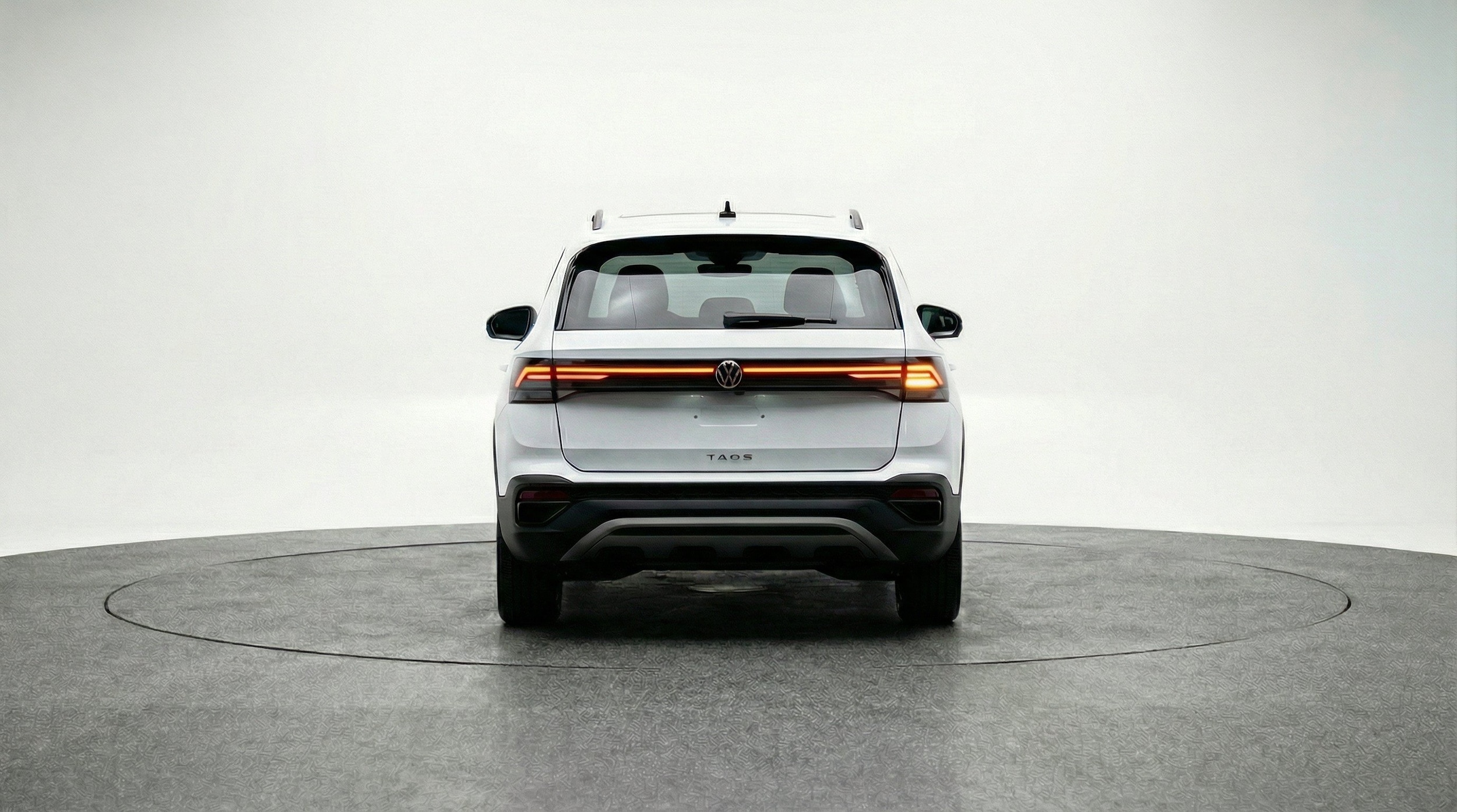 Thumbnail: 2026 Volkswagen Taos - 7