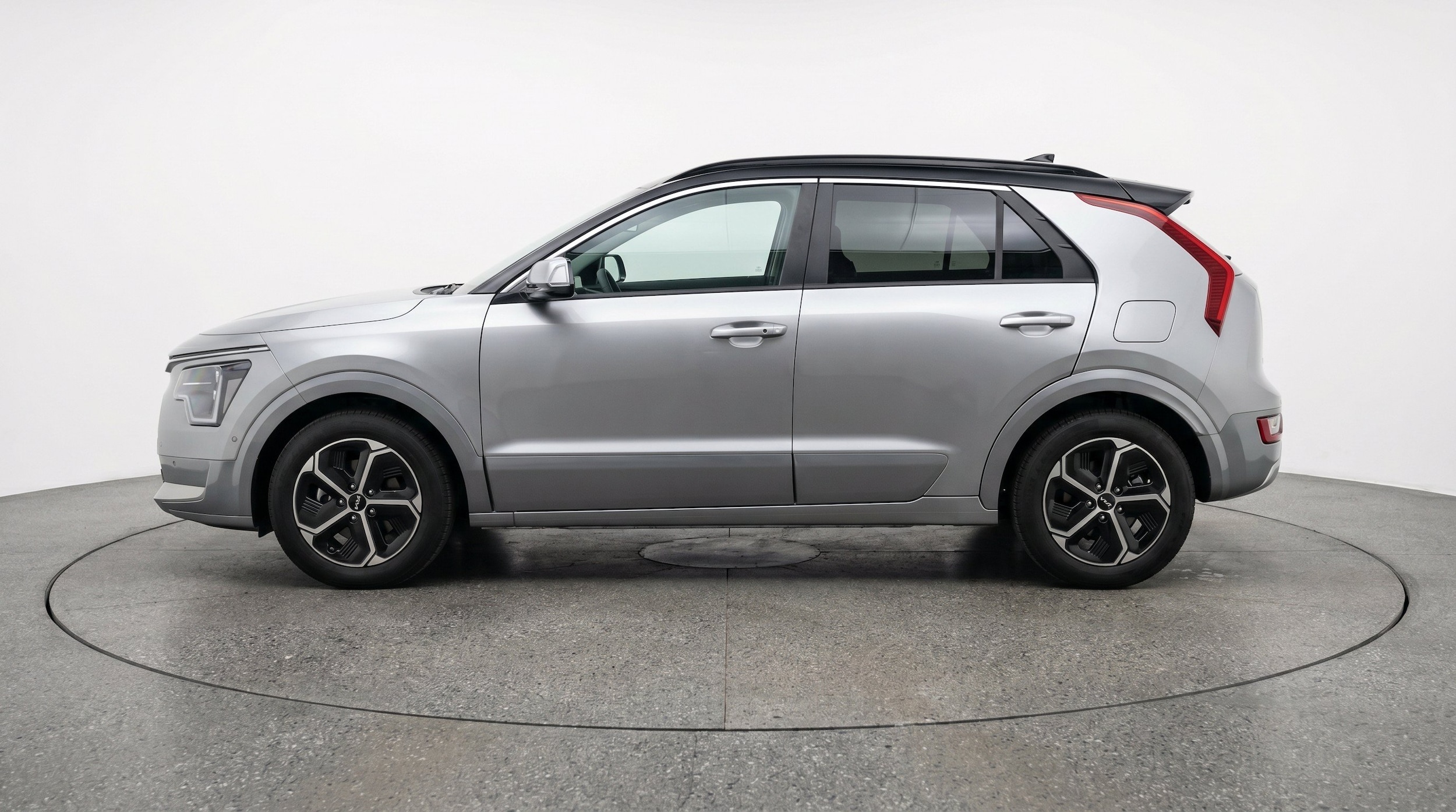 Thumbnail: 2026 Kia Niro - 5