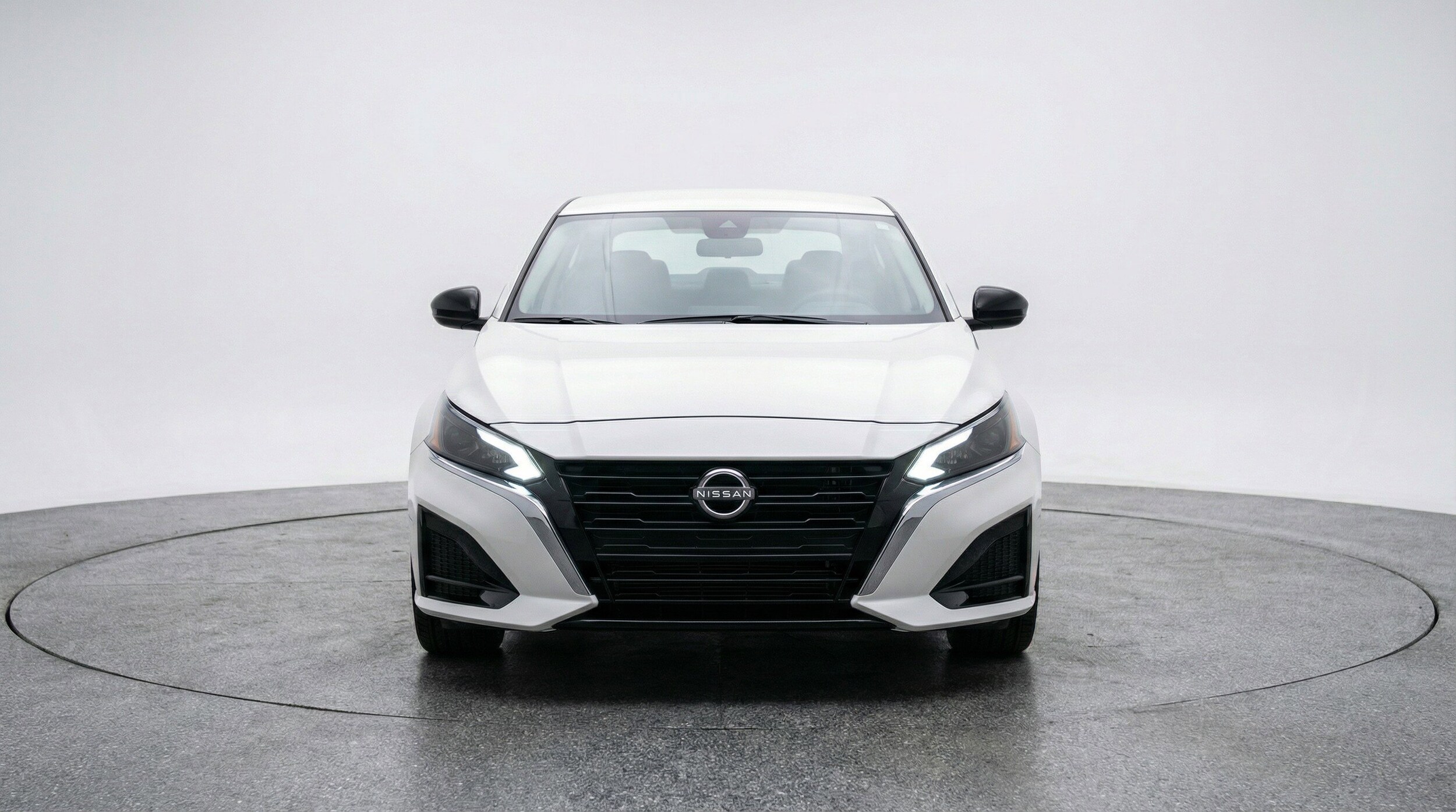 Thumbnail: 2025 Nissan Altima - 2