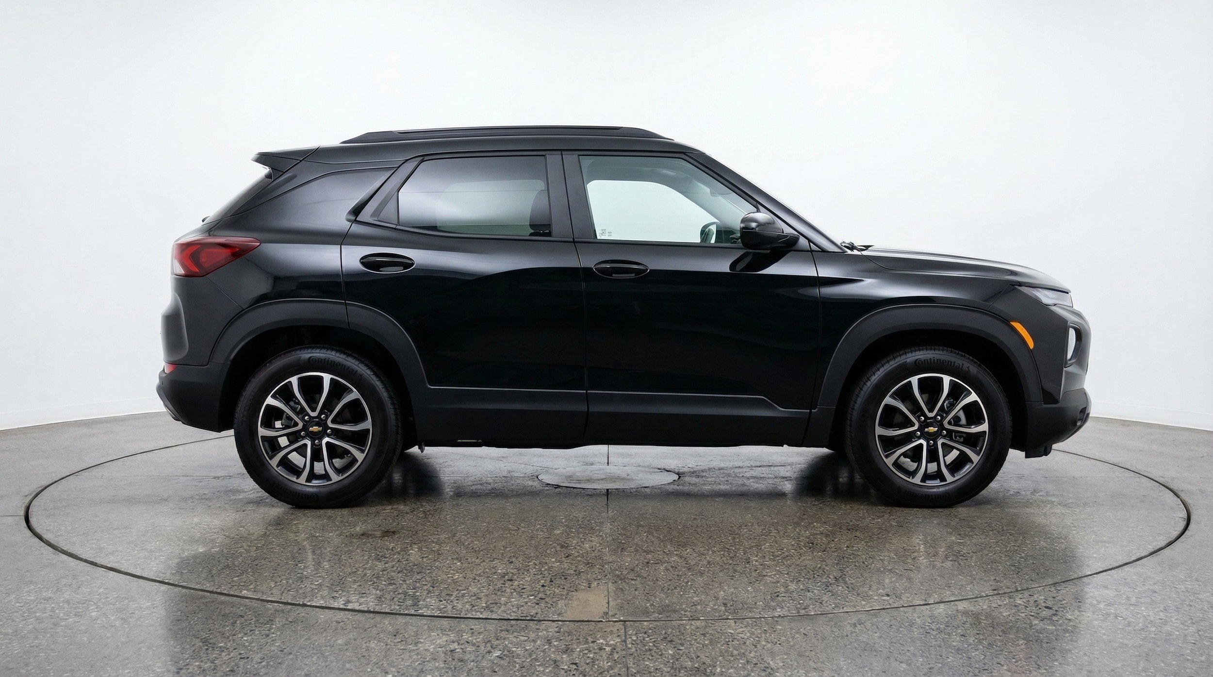 Thumbnail: 2025 Chevrolet TrailBlazer - 11