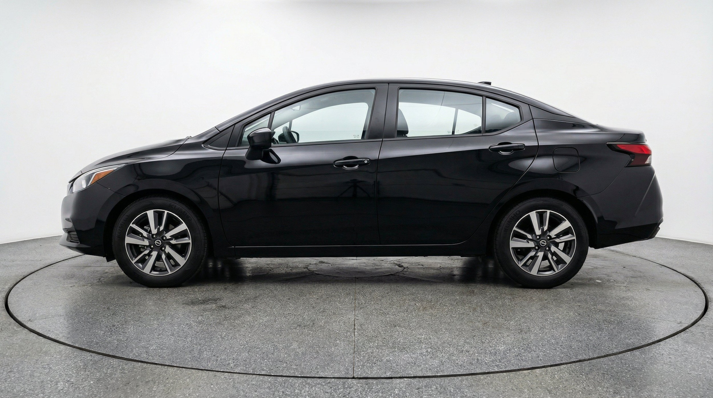 Thumbnail: 2025 Nissan Versa - 5