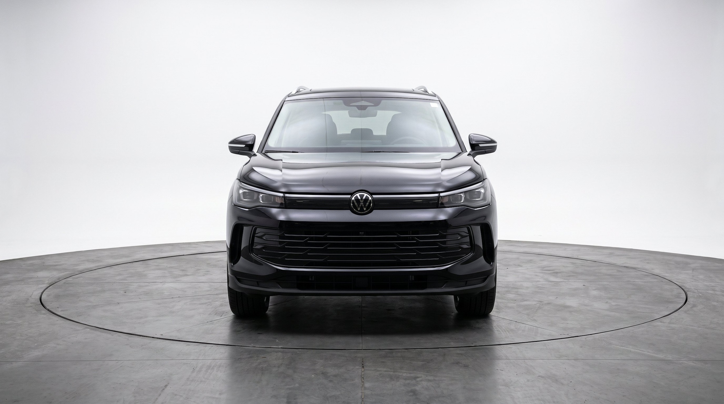 Thumbnail: 2026 Volkswagen Tiguan - 2