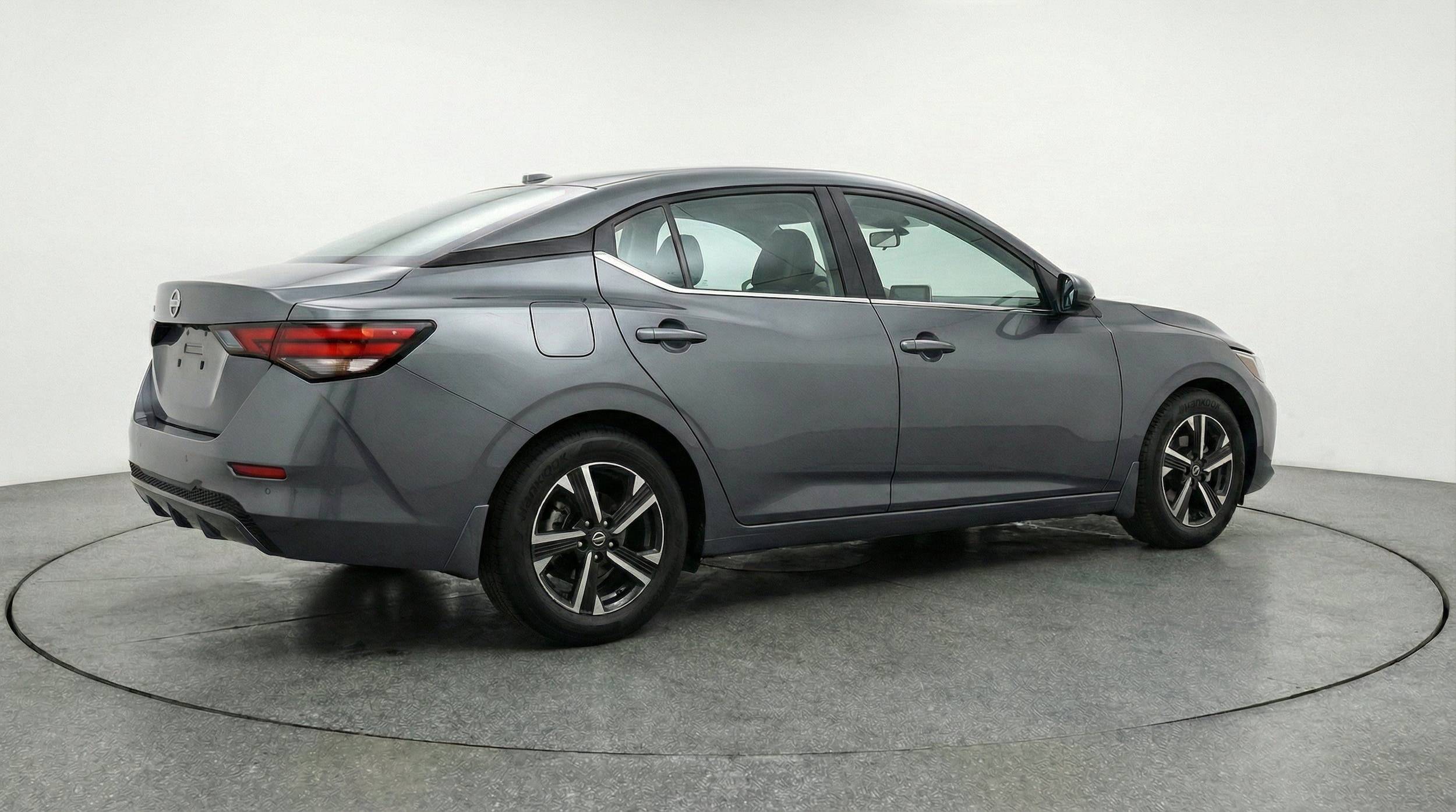 Thumbnail: 2025 Nissan Sentra - 9