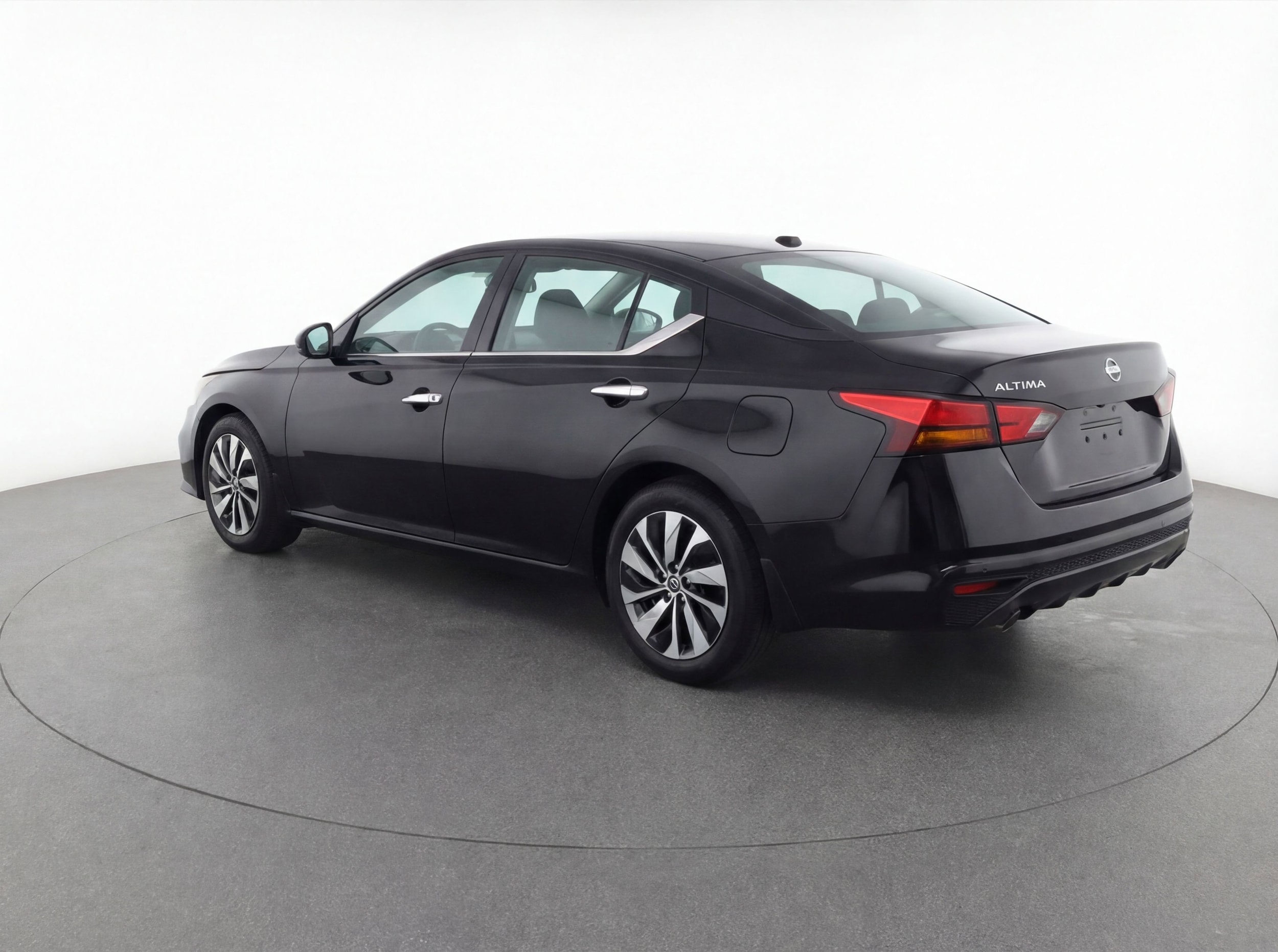 Thumbnail: 2023 Nissan Altima - 6
