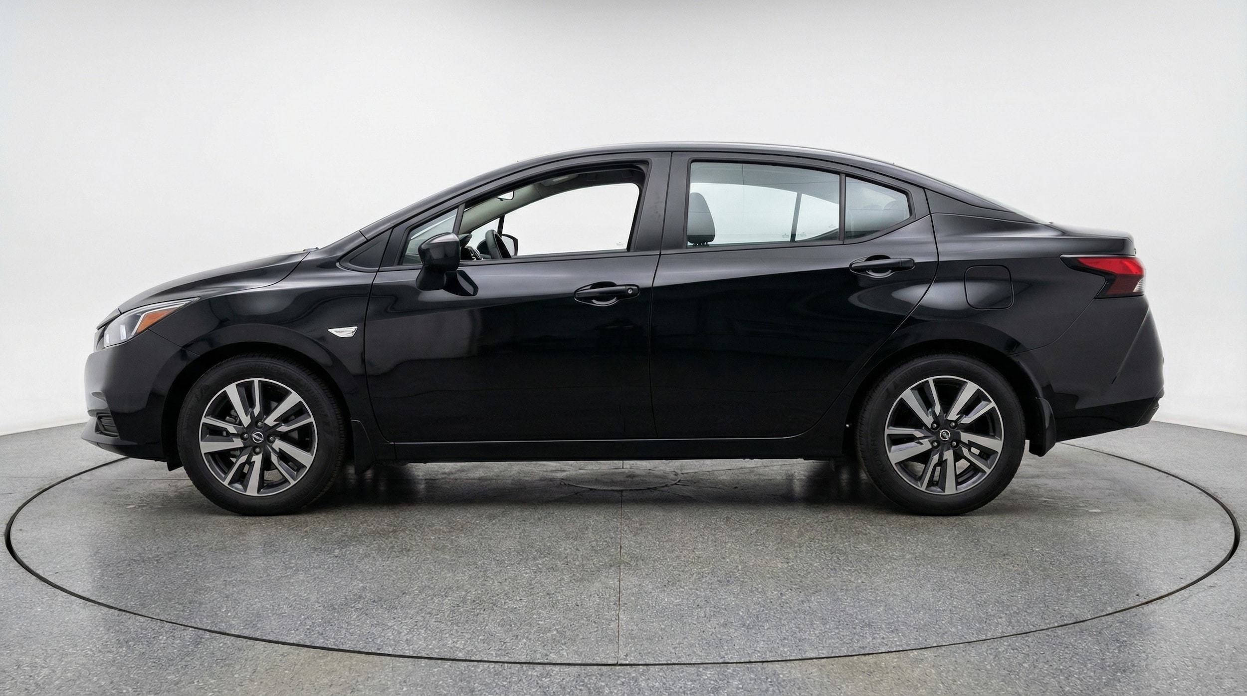 Thumbnail: 2025 Nissan Versa - 4