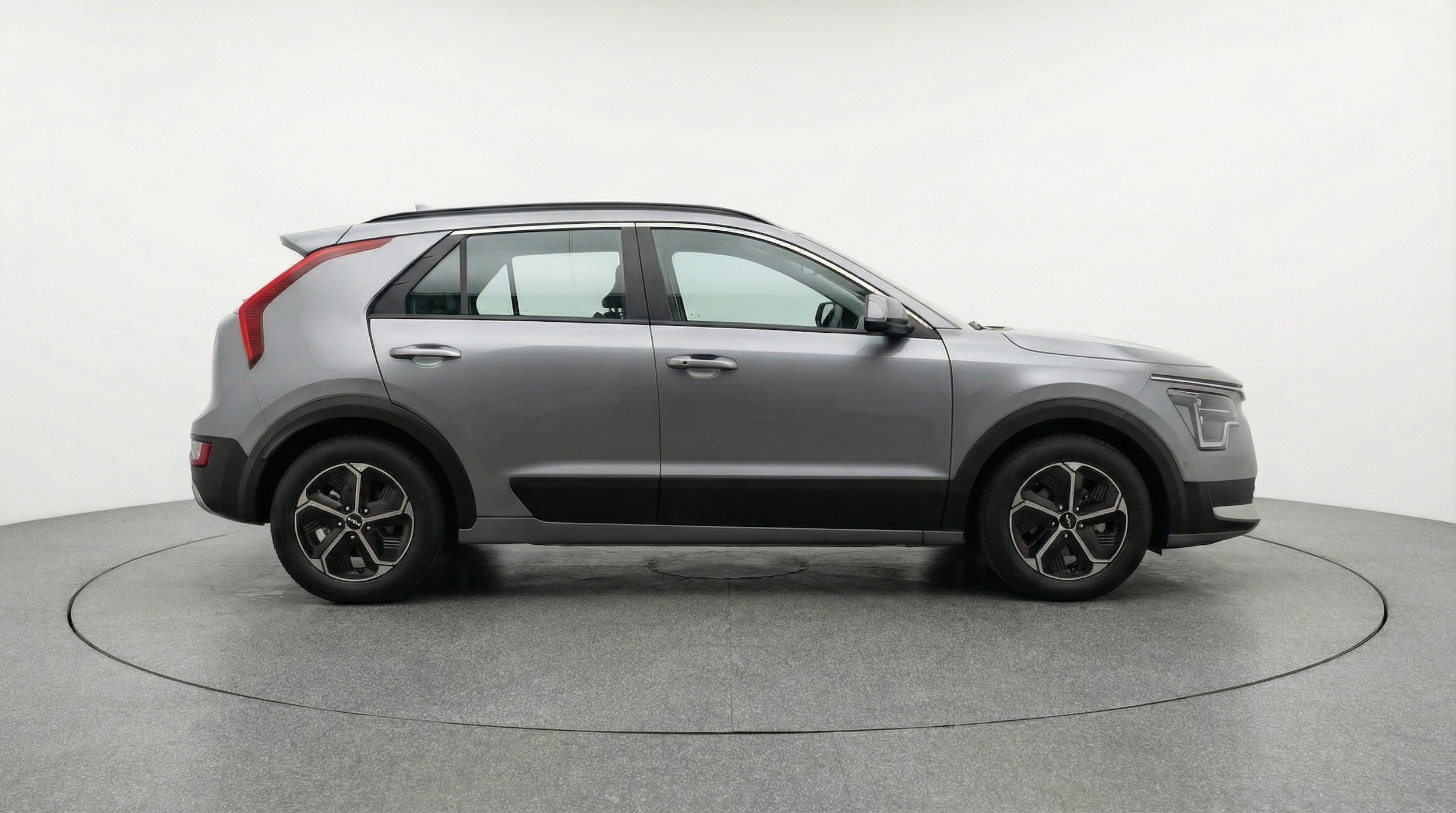Thumbnail: 2026 Kia Niro - 11