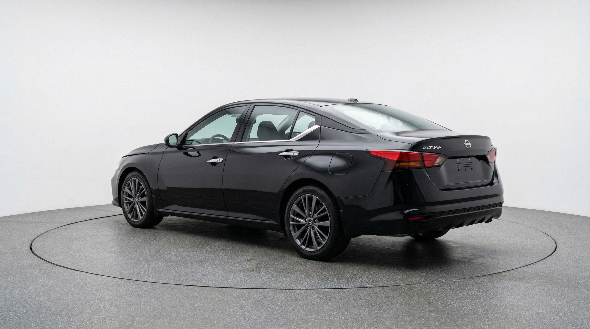 Thumbnail: 2025 Nissan Altima - 6