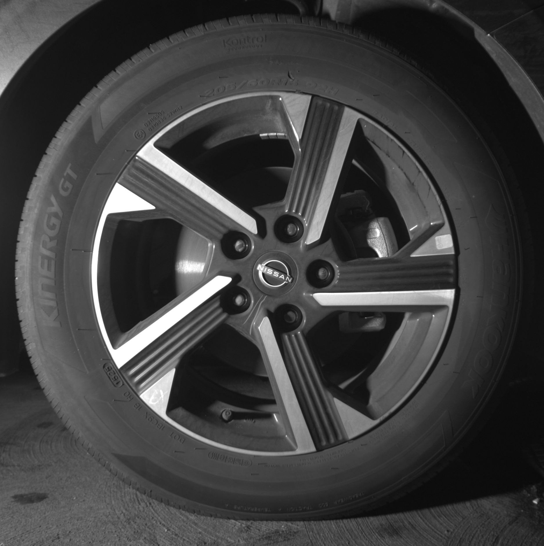 Thumbnail: 2025 Nissan Sentra - 13