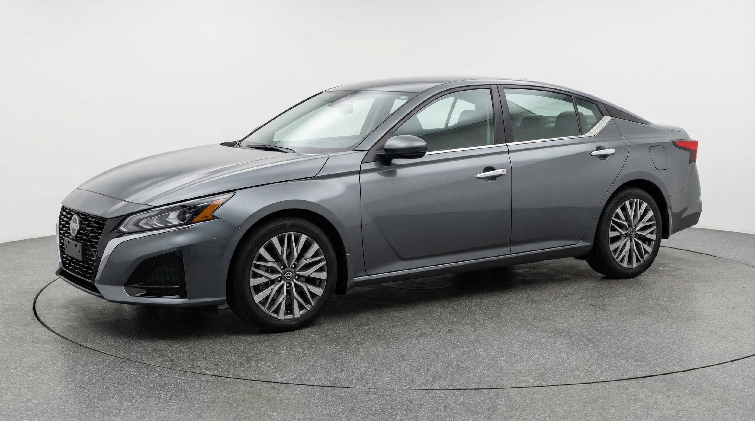 Thumbnail: 2025 Nissan Altima - 3