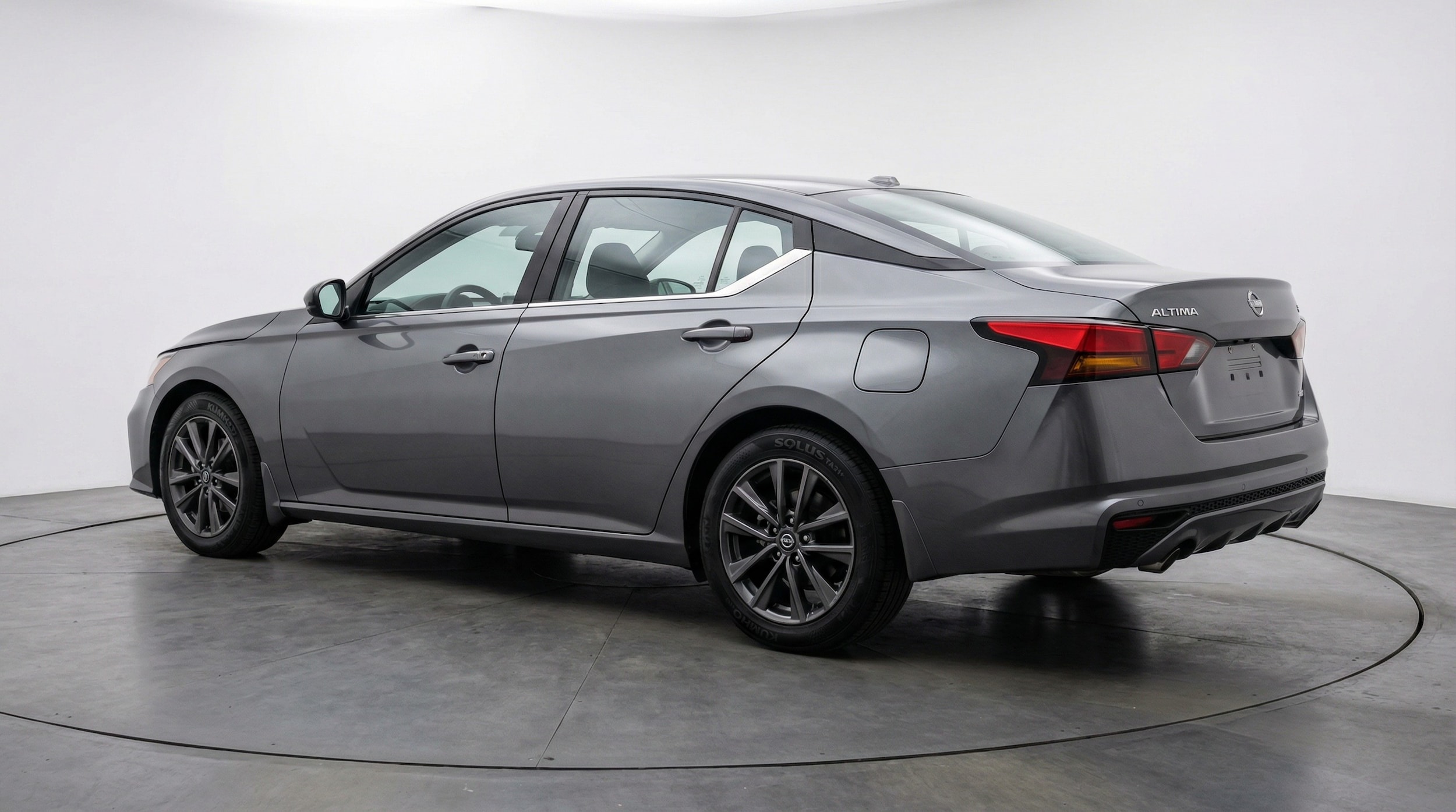 Thumbnail: 2025 Nissan Altima - 5