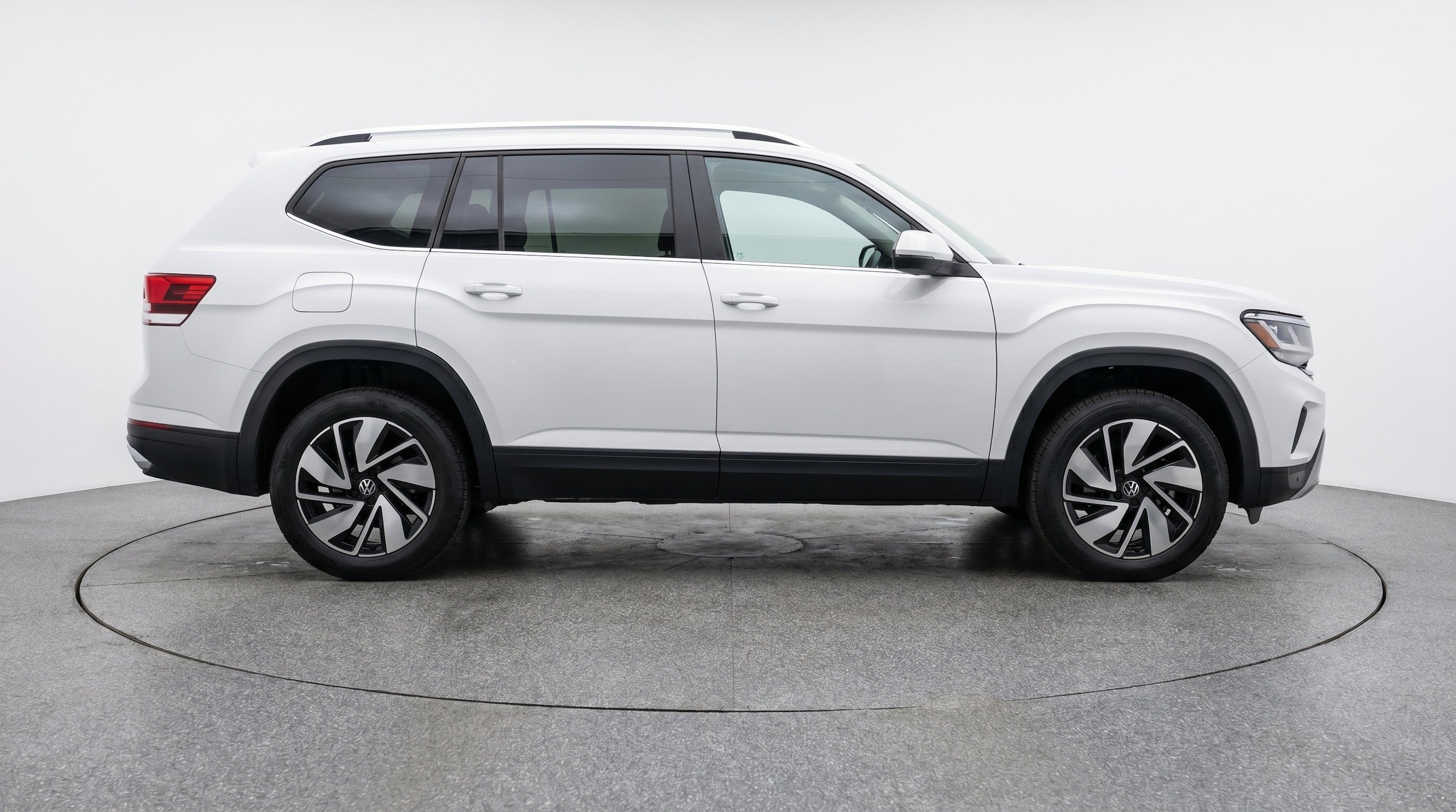 Thumbnail: 2026 Volkswagen Atlas - 11