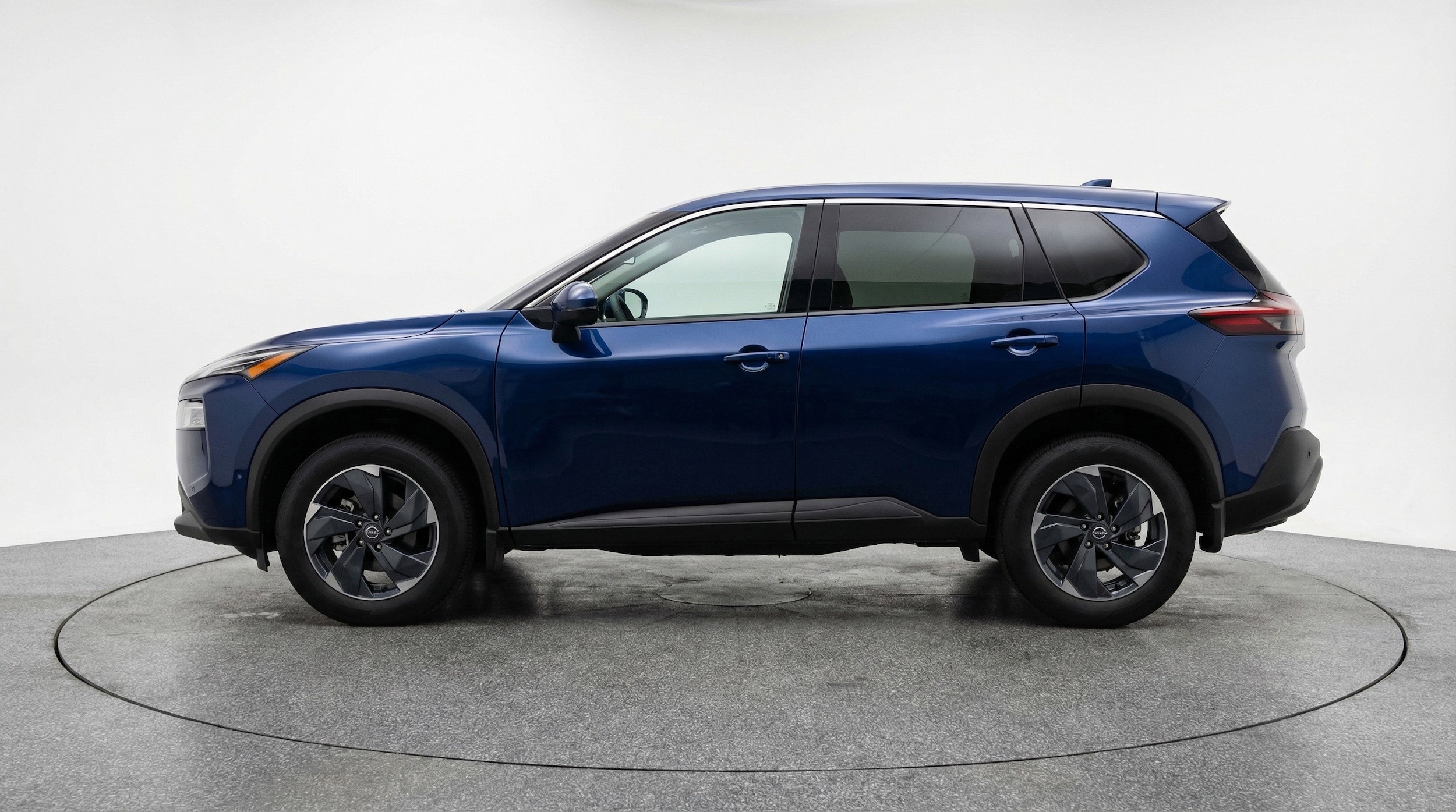 Thumbnail: 2025 Nissan Rogue - 5