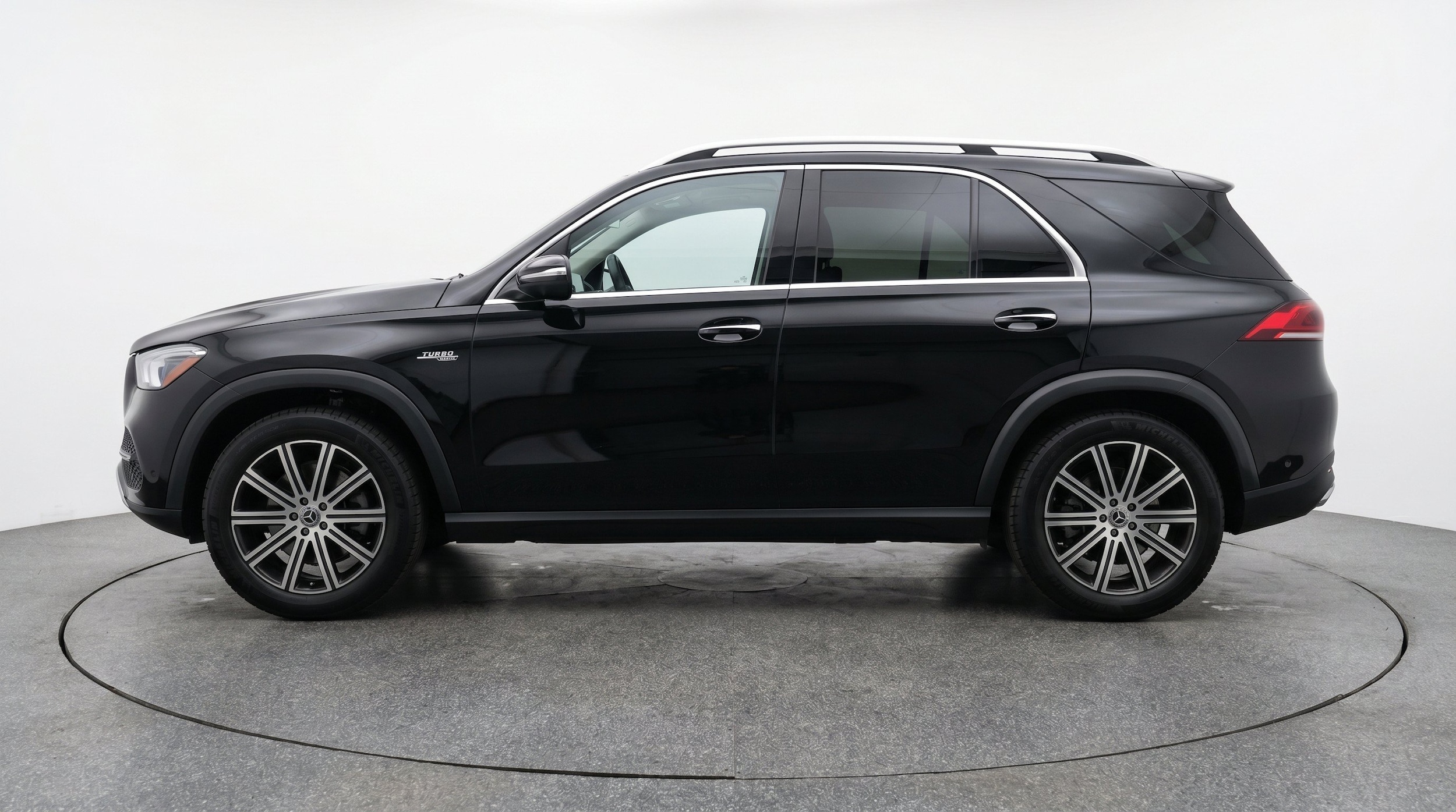 Thumbnail: 2026 Mercedes-Benz GLE - 5