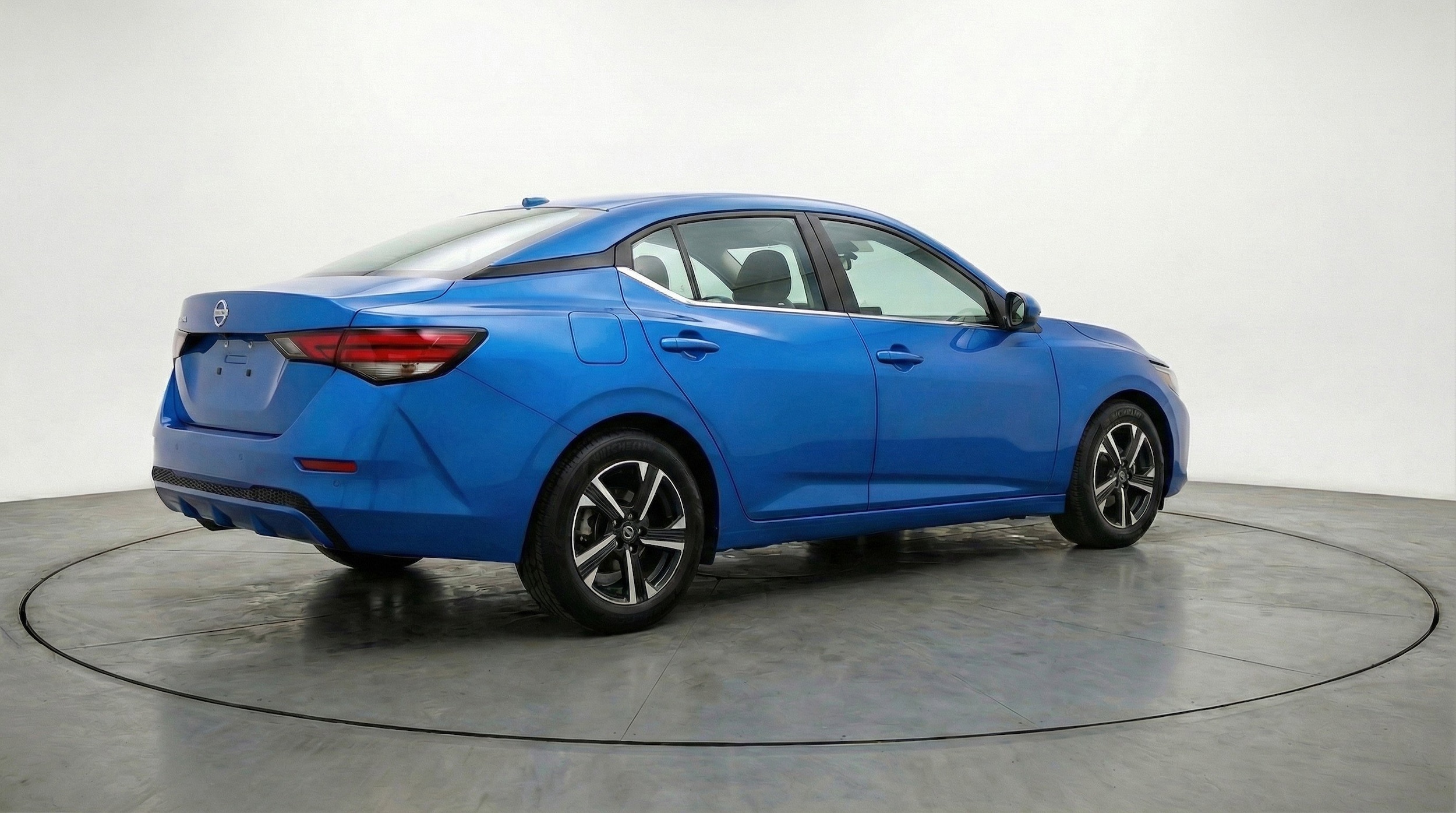 Thumbnail: 2025 Nissan Sentra - 9