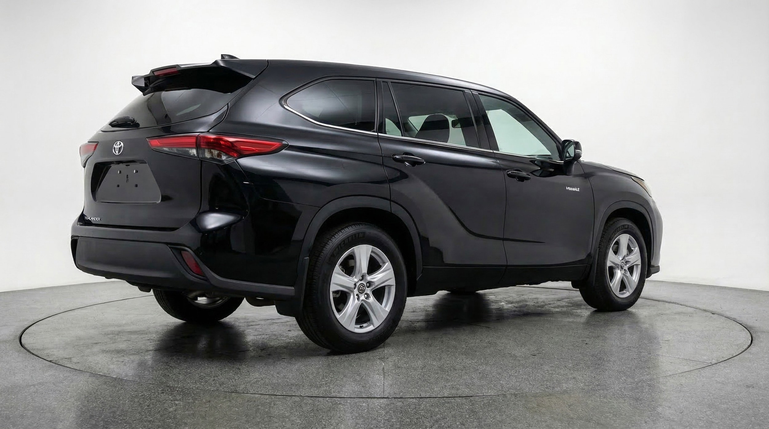 Thumbnail: 2025 Toyota Highlander - 9