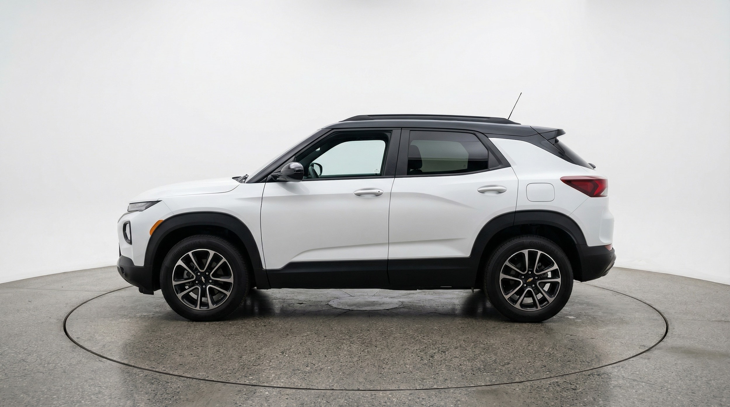 Thumbnail: 2025 Chevrolet TrailBlazer - 4