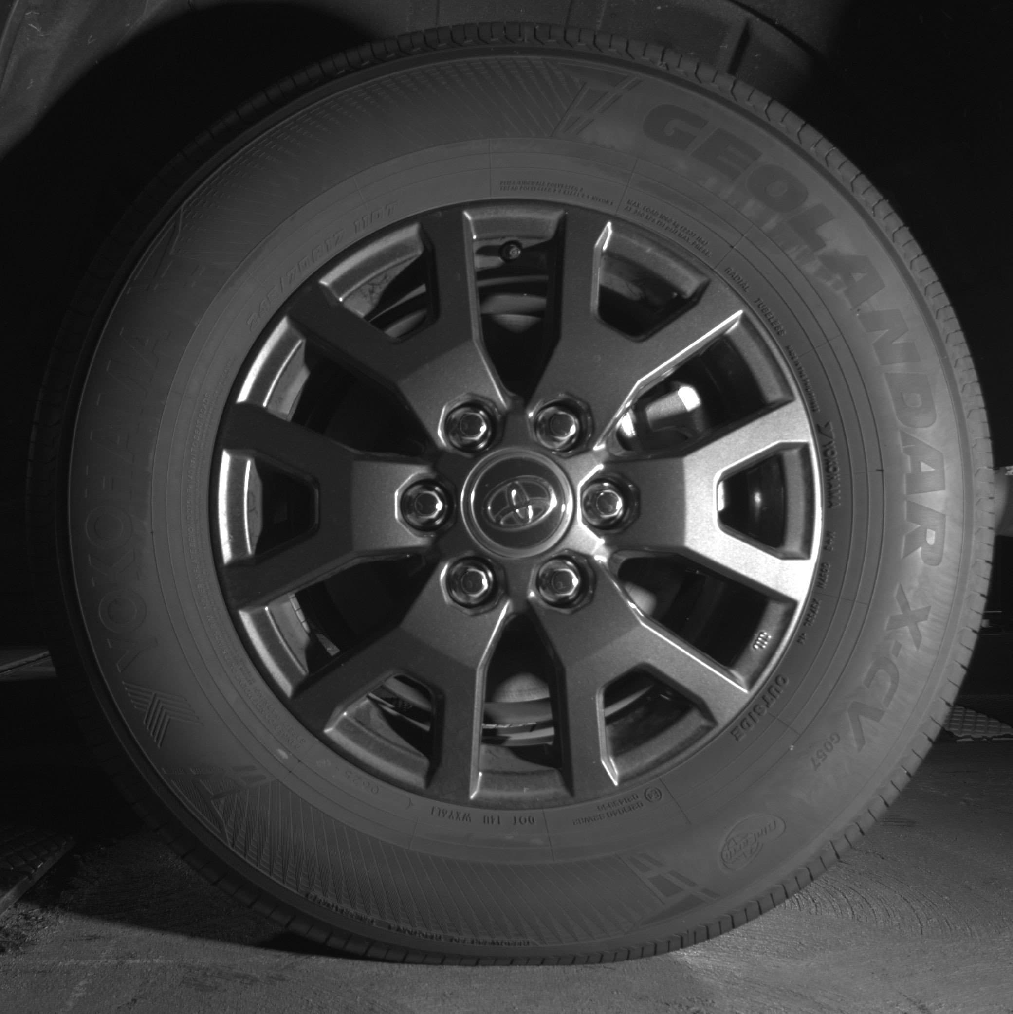 Thumbnail: 2025 Toyota 4Runner - 14