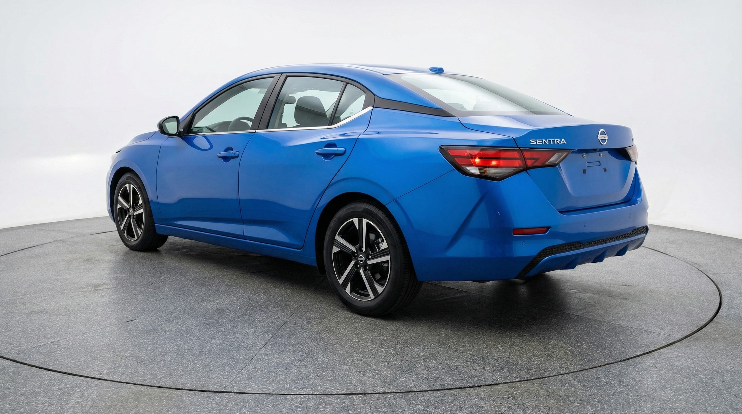 Thumbnail: 2025 Nissan Sentra - 5