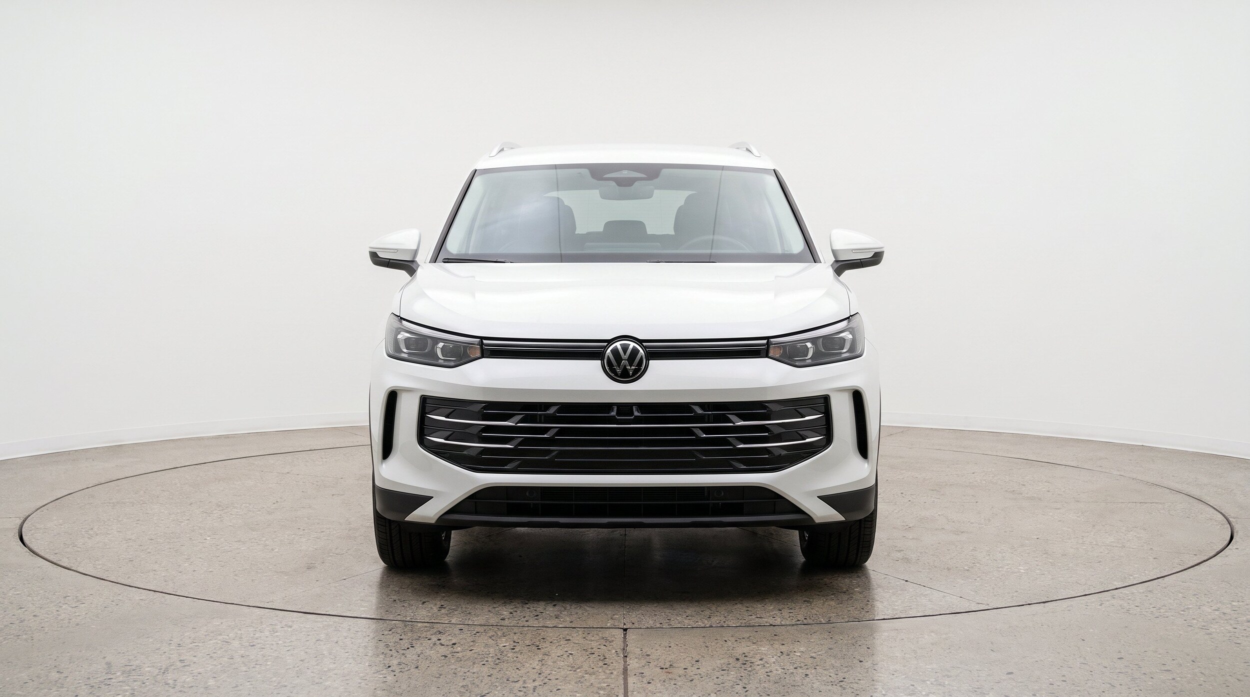 Thumbnail: 2026 Volkswagen Tiguan - 2