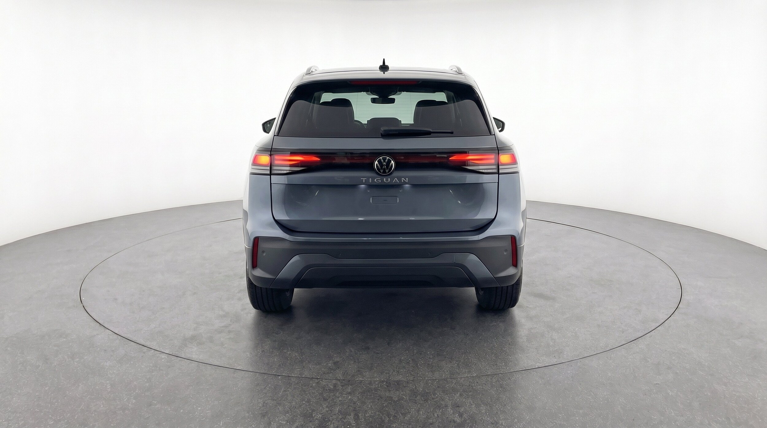 Thumbnail: 2026 Volkswagen Tiguan - 7