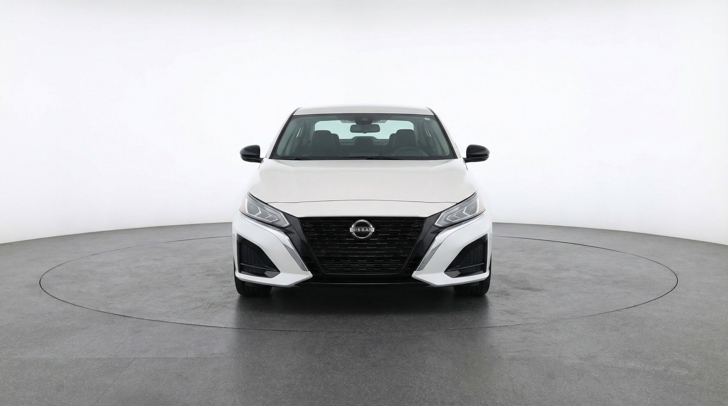 Thumbnail: 2025 Nissan Altima - 2