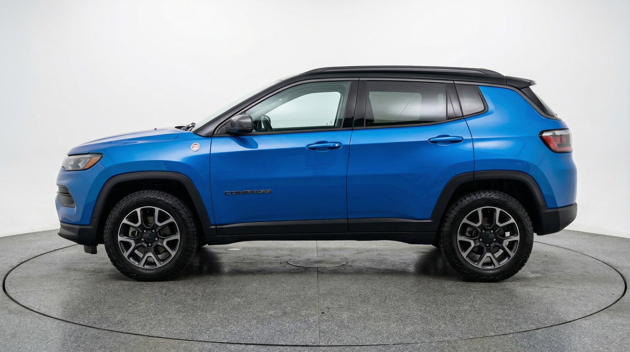 Thumbnail: 2025 Jeep Compass - 5