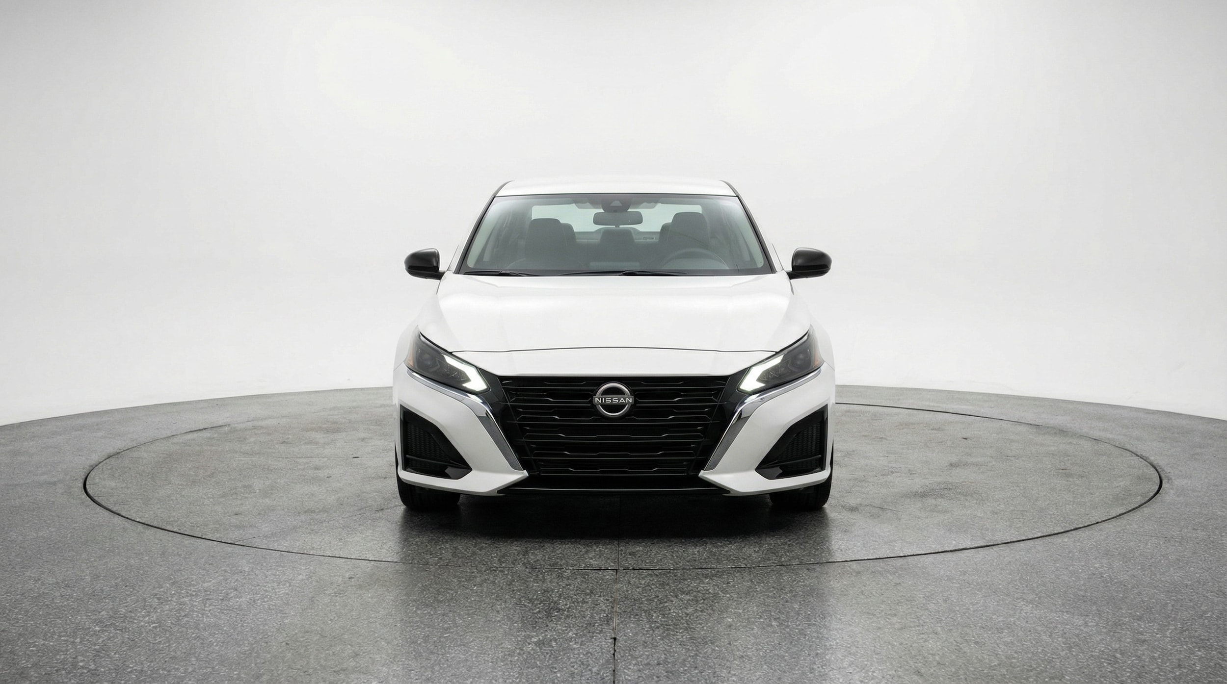 Thumbnail: 2025 Nissan Altima - 2