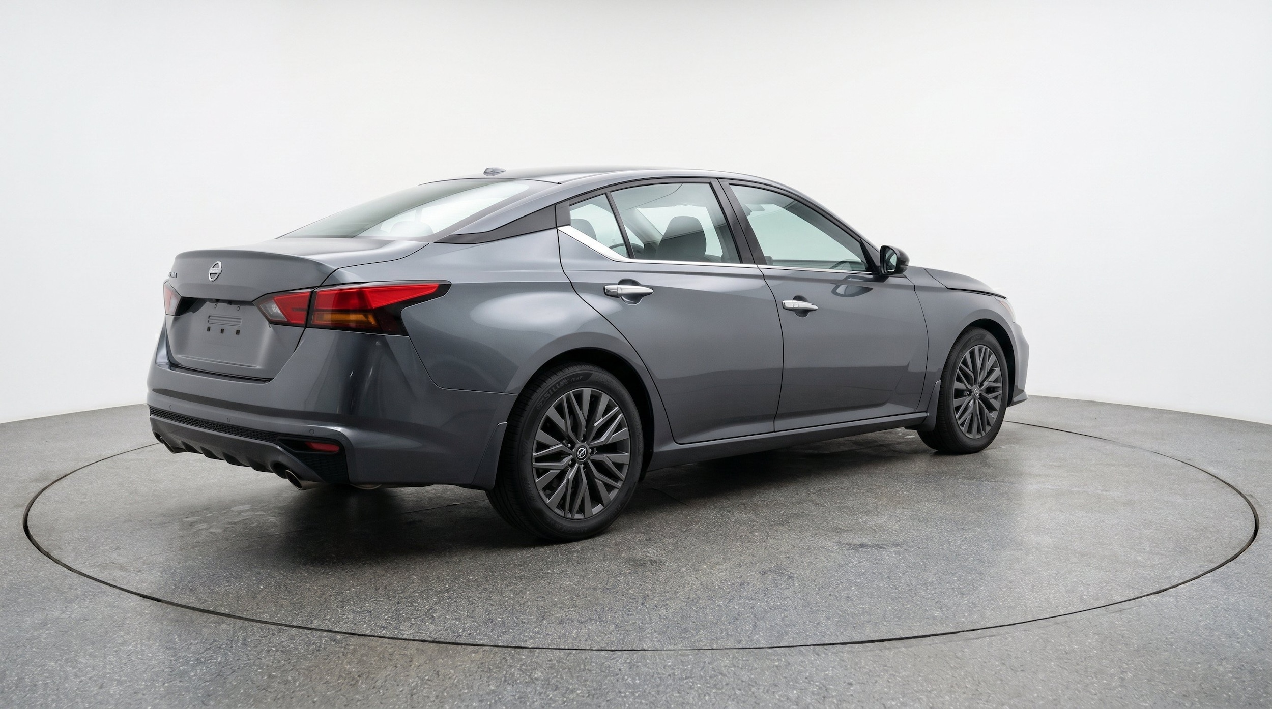 Thumbnail: 2025 Nissan Altima - 9