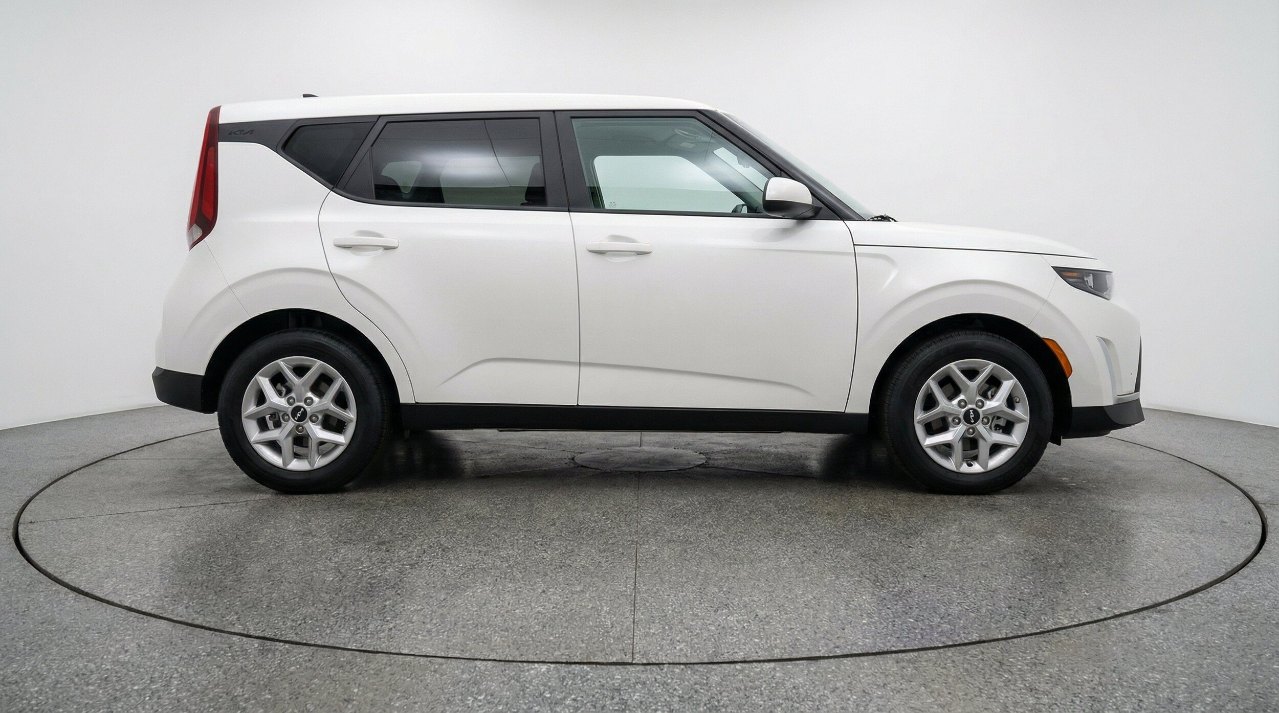 Thumbnail: 2025 Kia Soul - 11