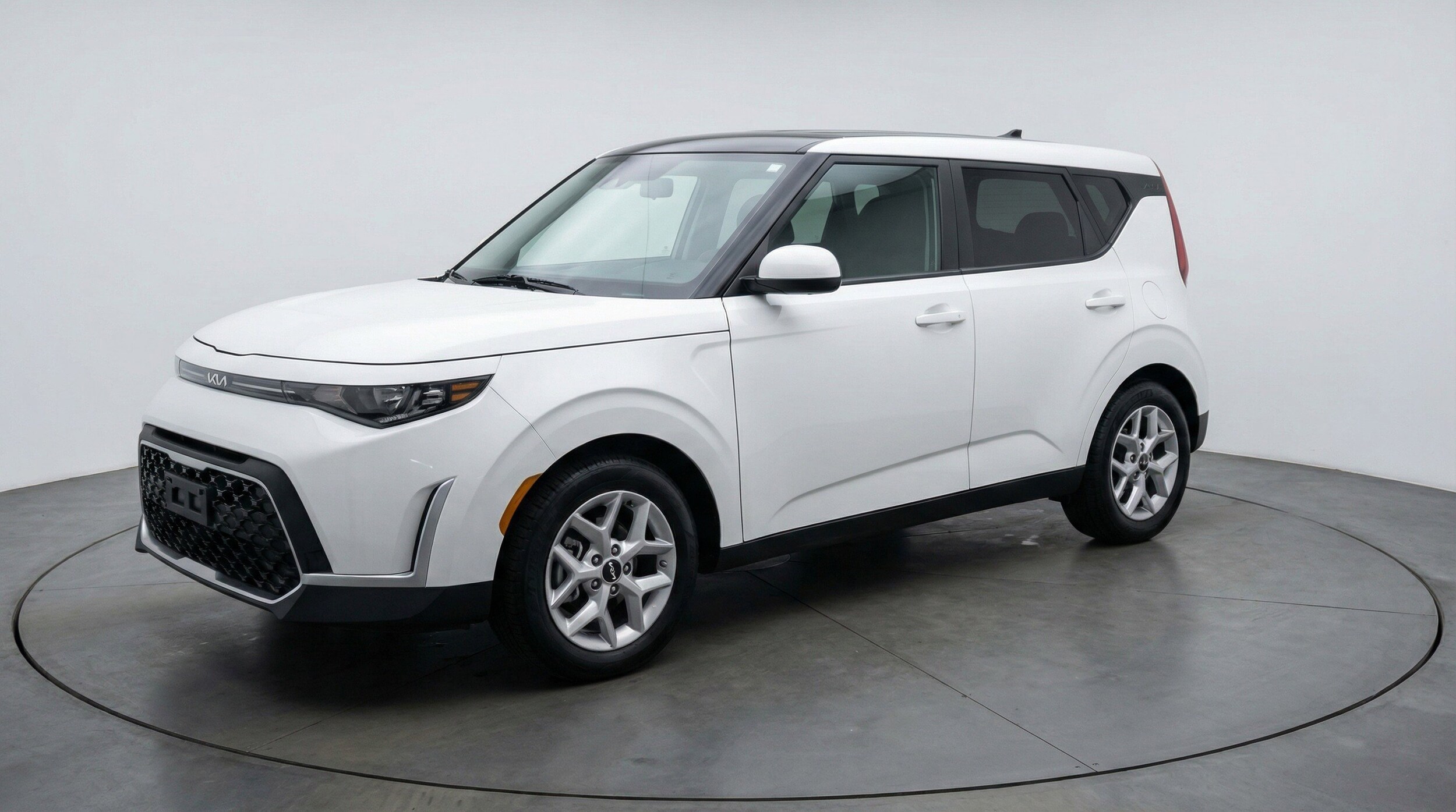 Thumbnail: 2025 Kia Soul - 3