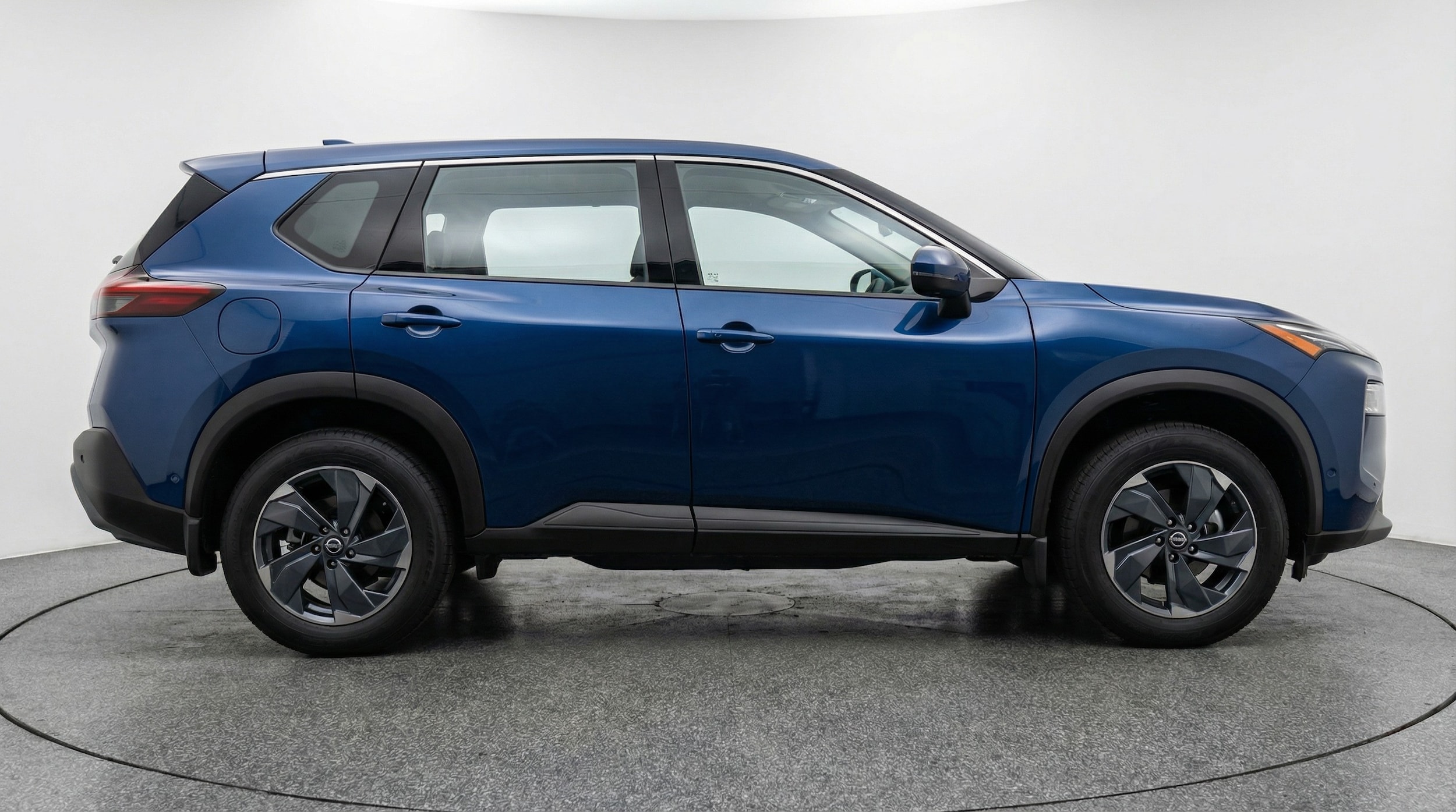 Thumbnail: 2025 Nissan Rogue - 8